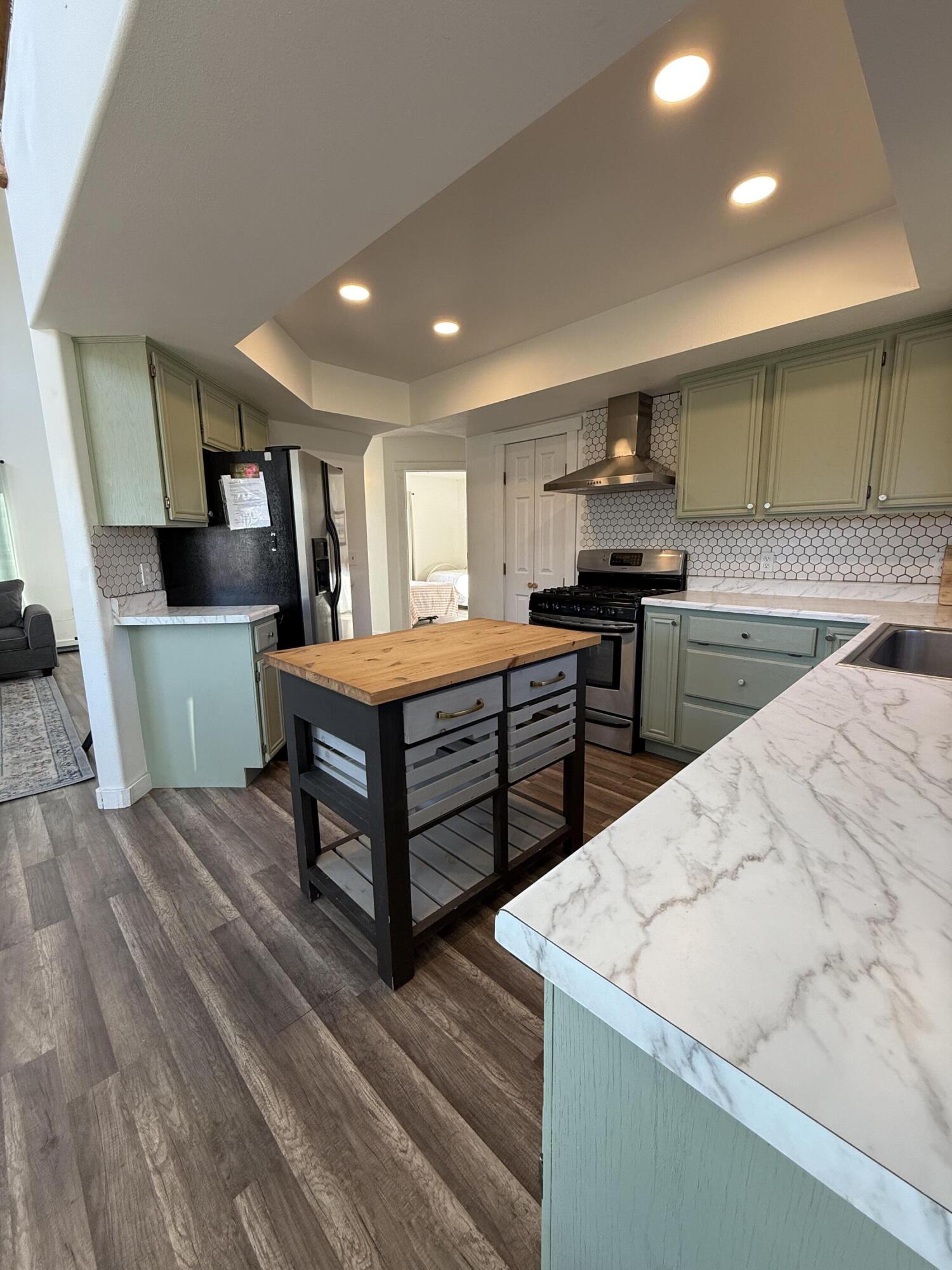 DIXIE DEER ESTATES - Residential