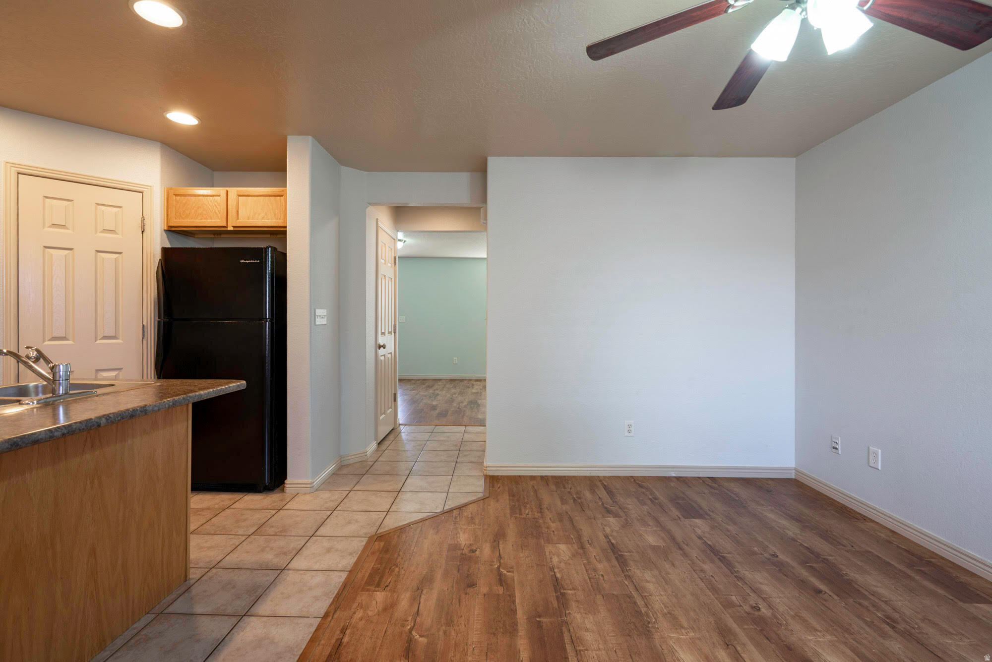 HIDDEN VALLEY TOWN HOMES - Residential