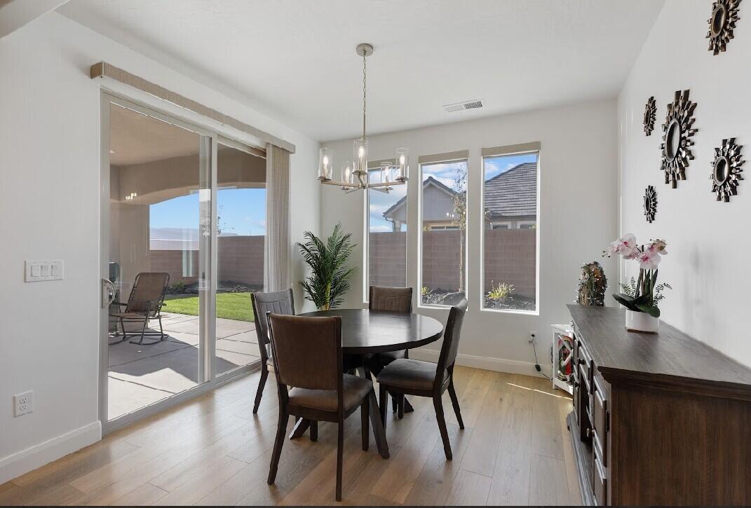 LAKESIDE AT DESERT SANDS - Residential