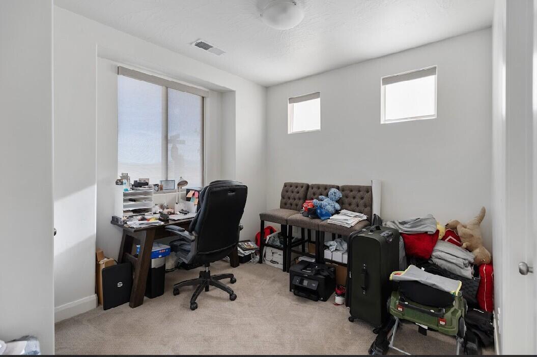 LAKESIDE AT DESERT SANDS - Residential