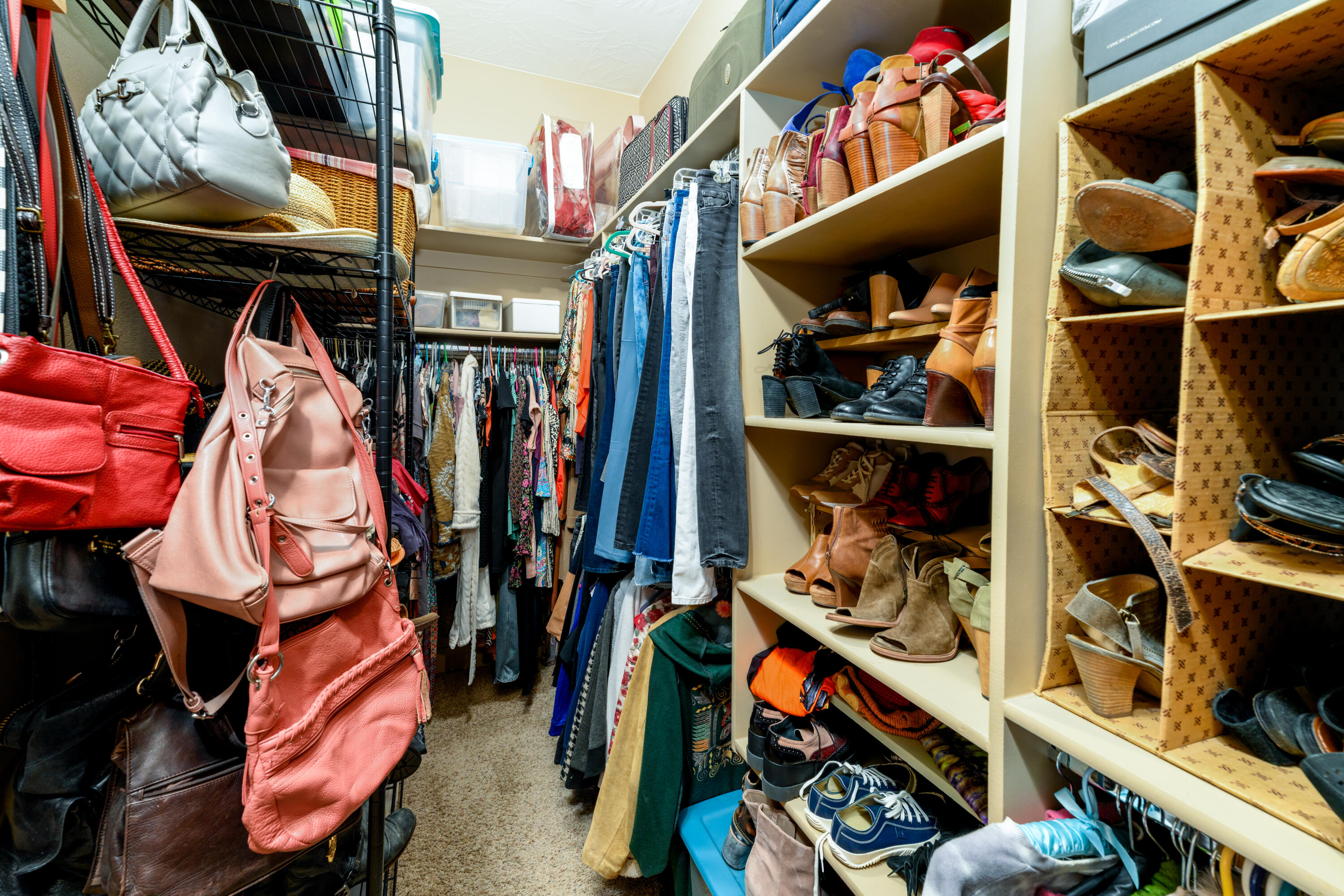 HIGHLANDS AT GREEN VALLEY - Residential