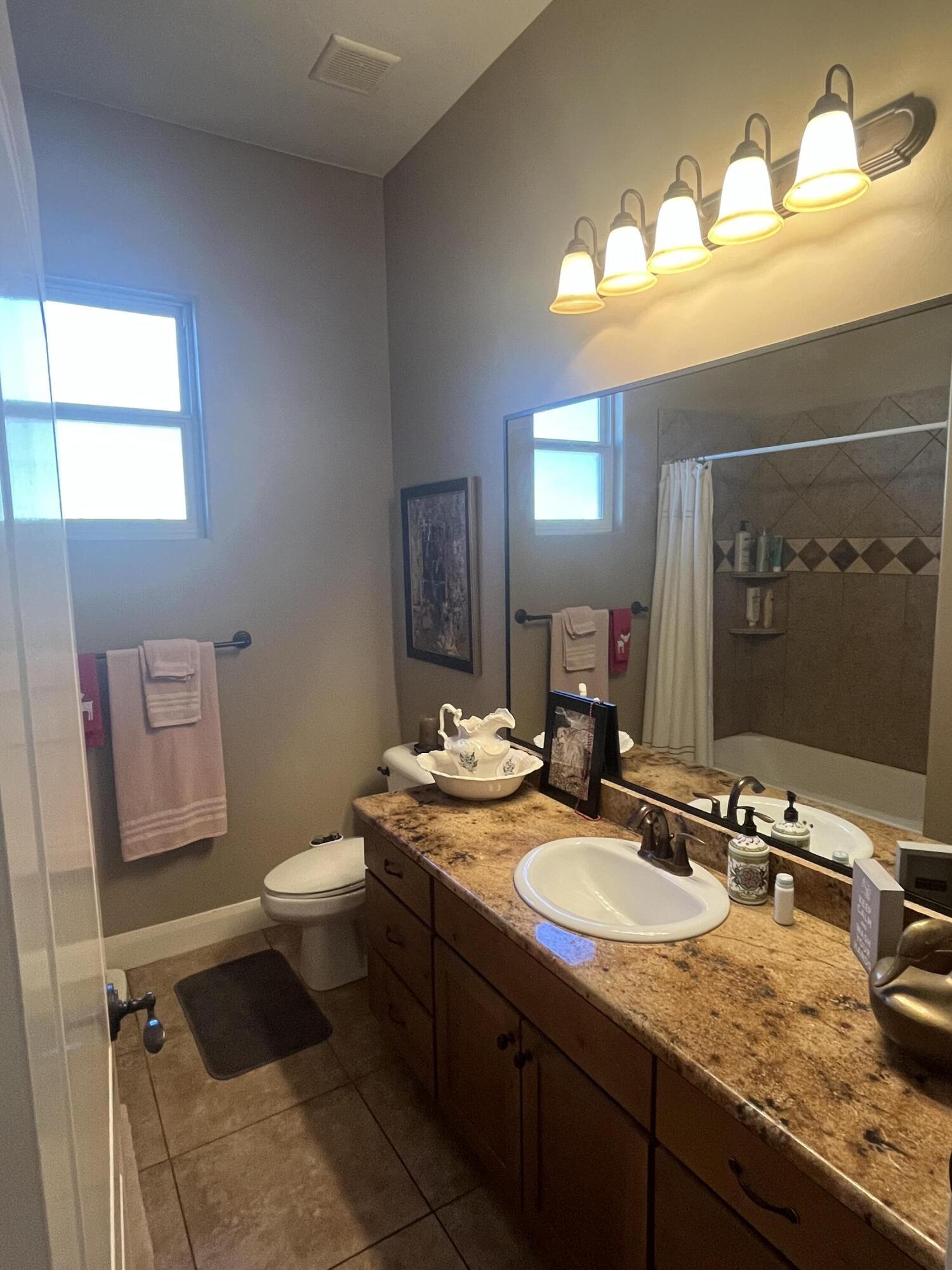 HIGHLANDS AT GREEN VALLEY - Residential