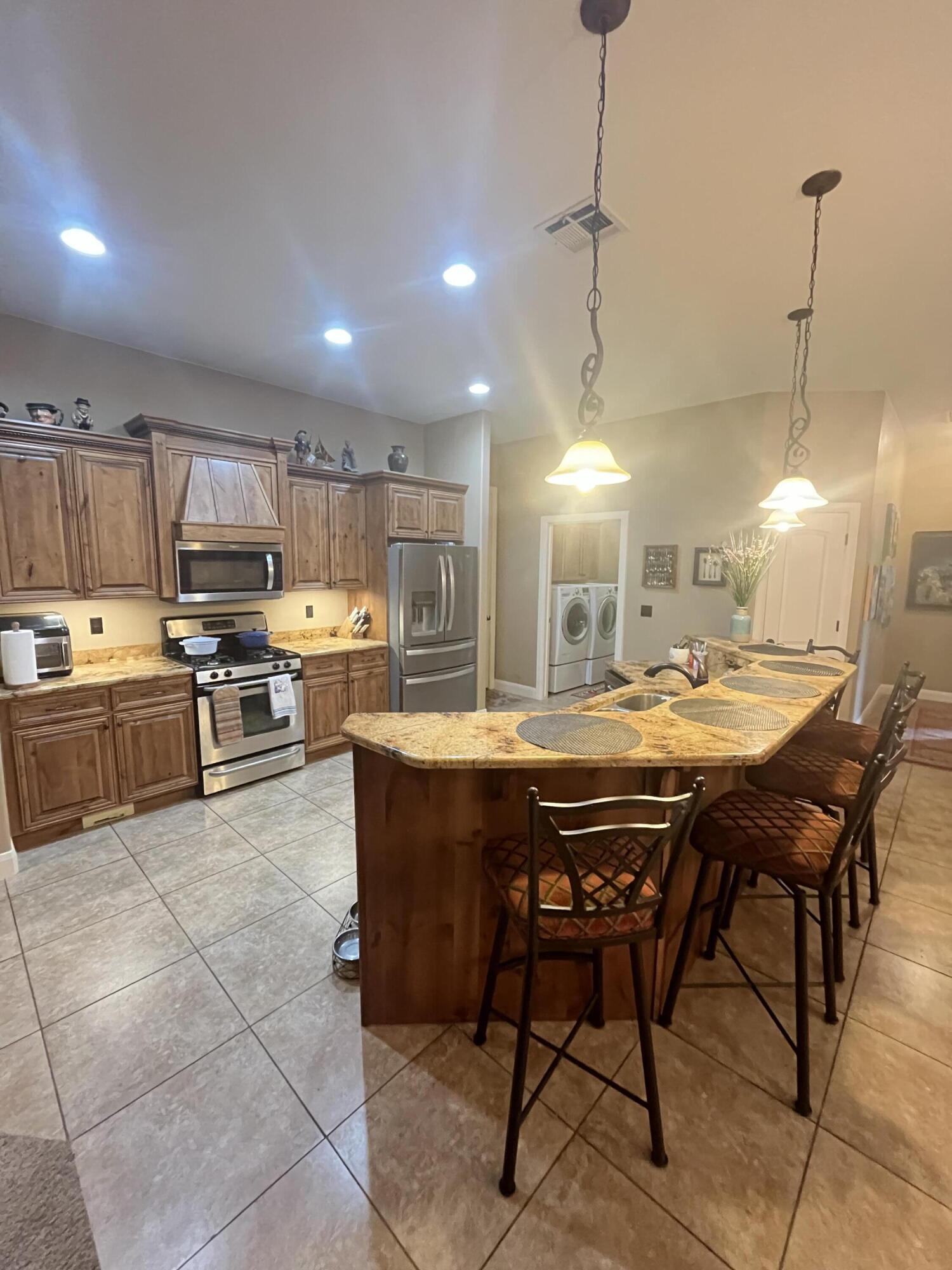 HIGHLANDS AT GREEN VALLEY - Residential