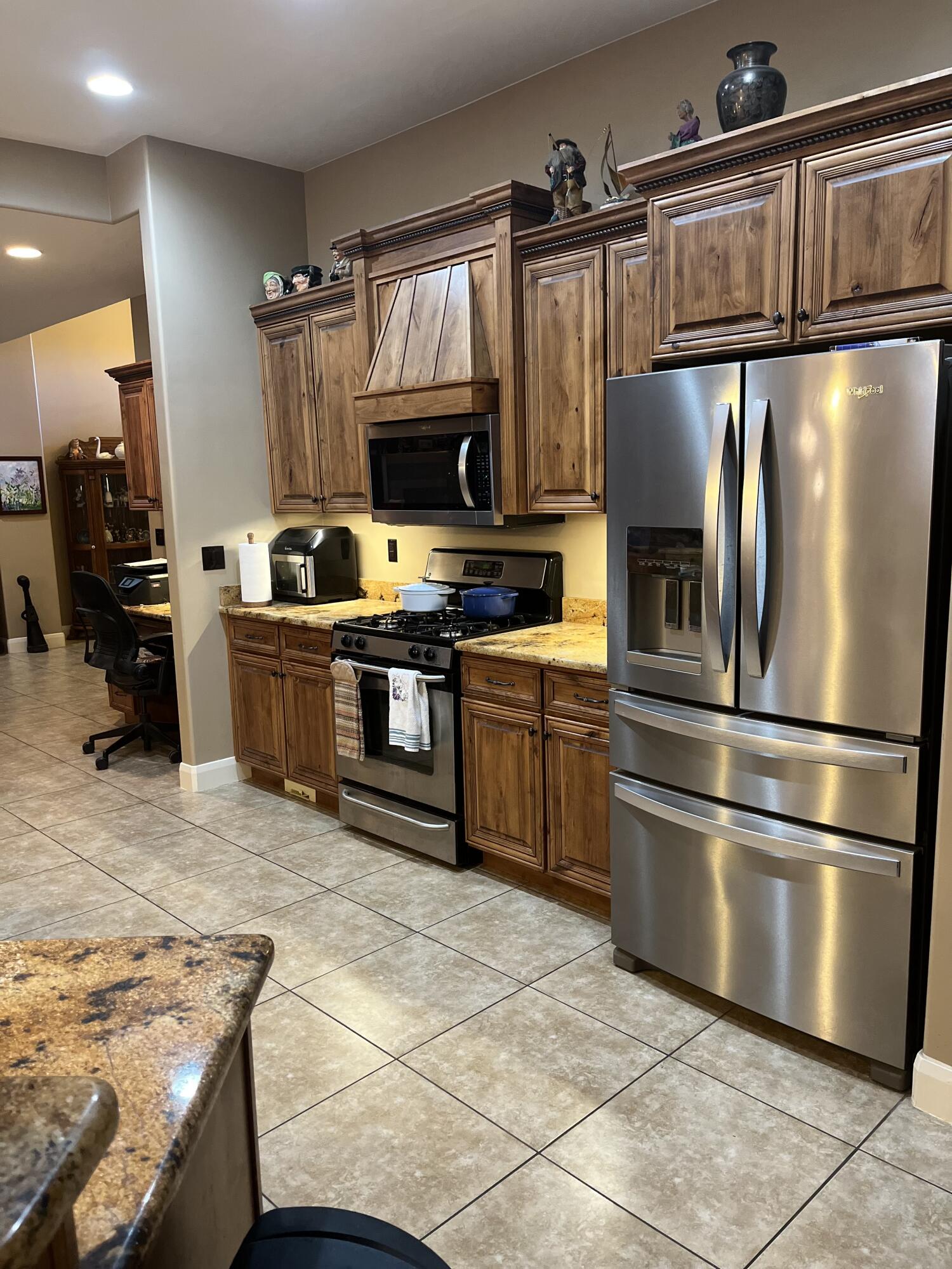 HIGHLANDS AT GREEN VALLEY - Residential