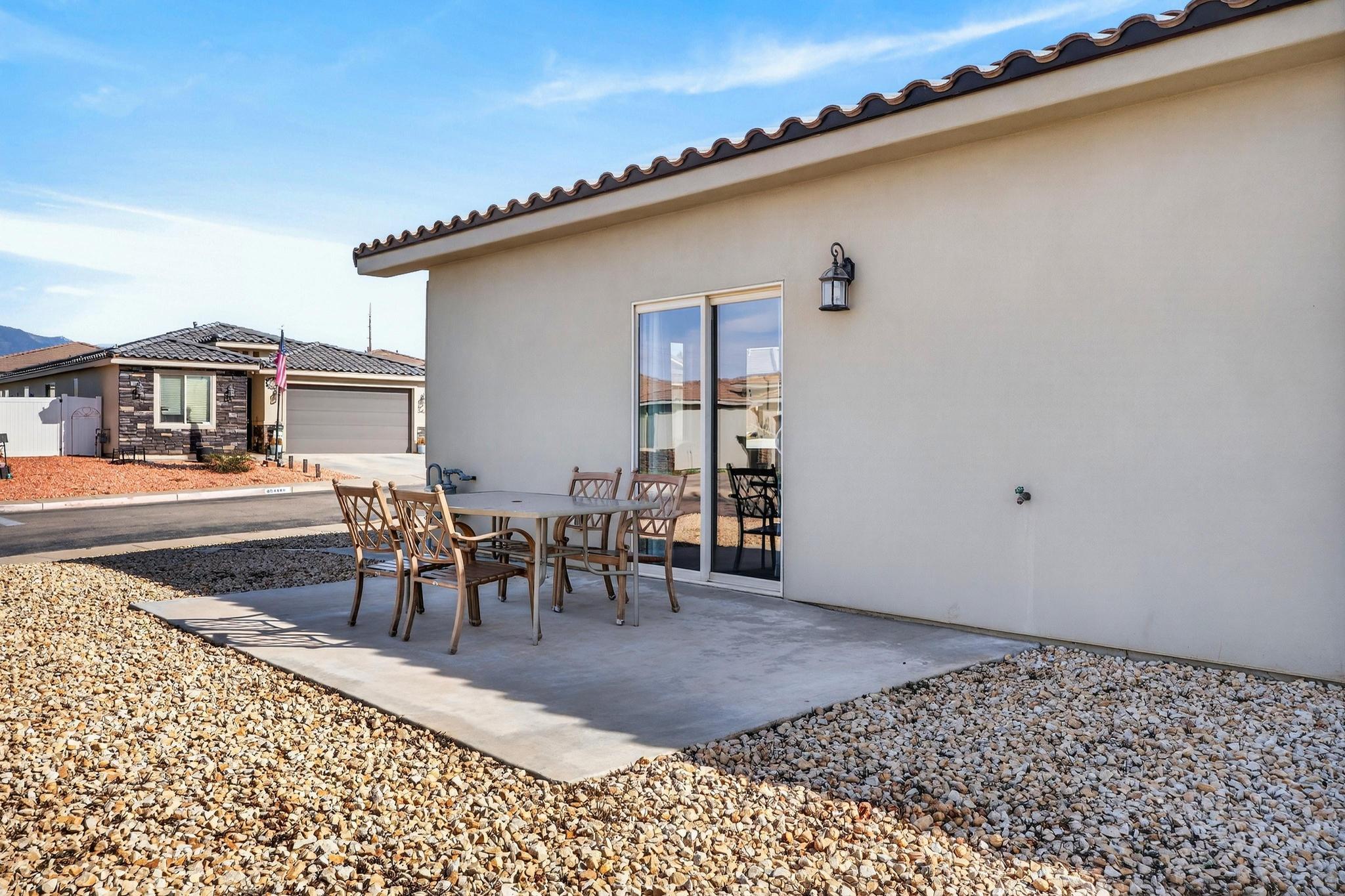 ZIONS GATE ESTATES - Residential