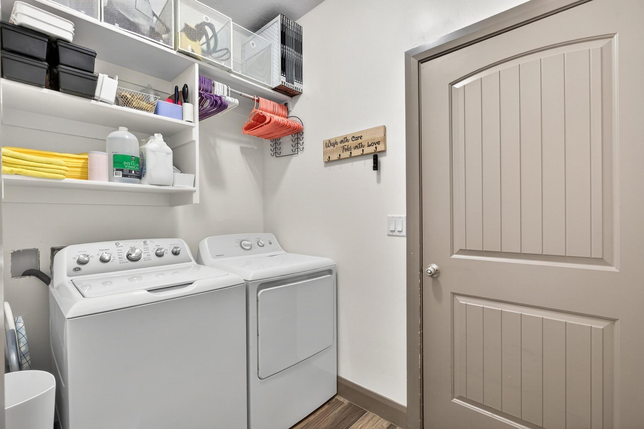 ZIONS GATE ESTATES - Residential