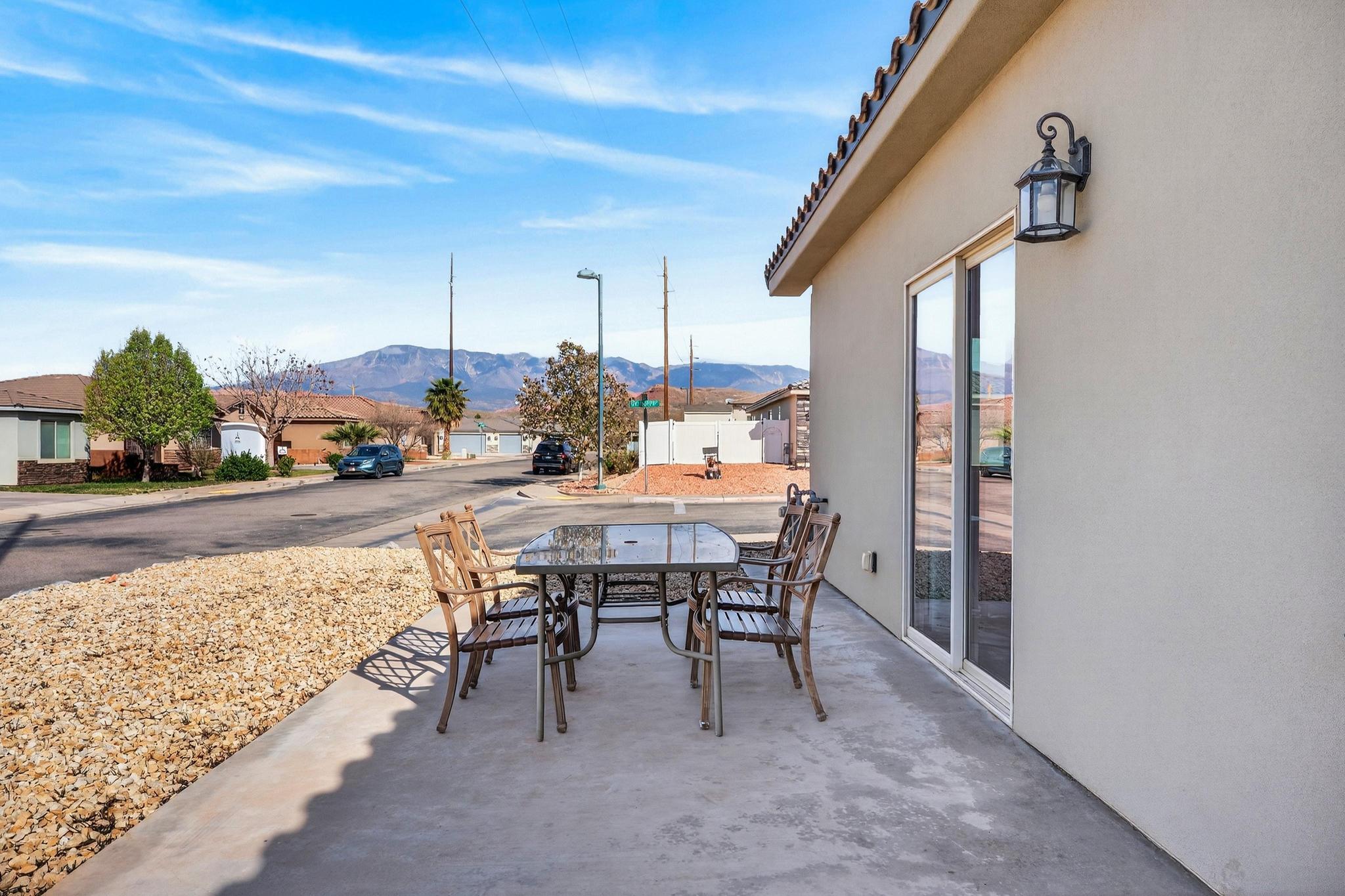 ZIONS GATE ESTATES - Residential