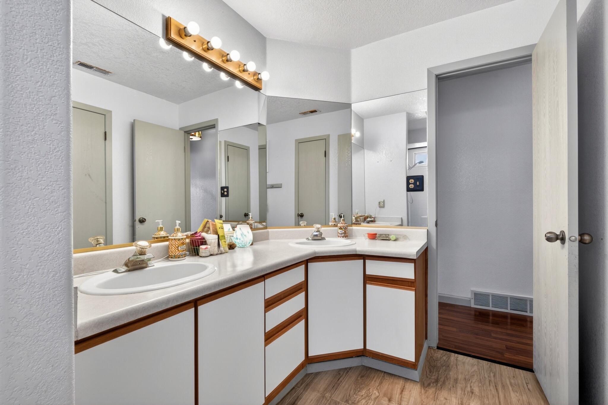 TOQUERVILLE ESTATES - Residential