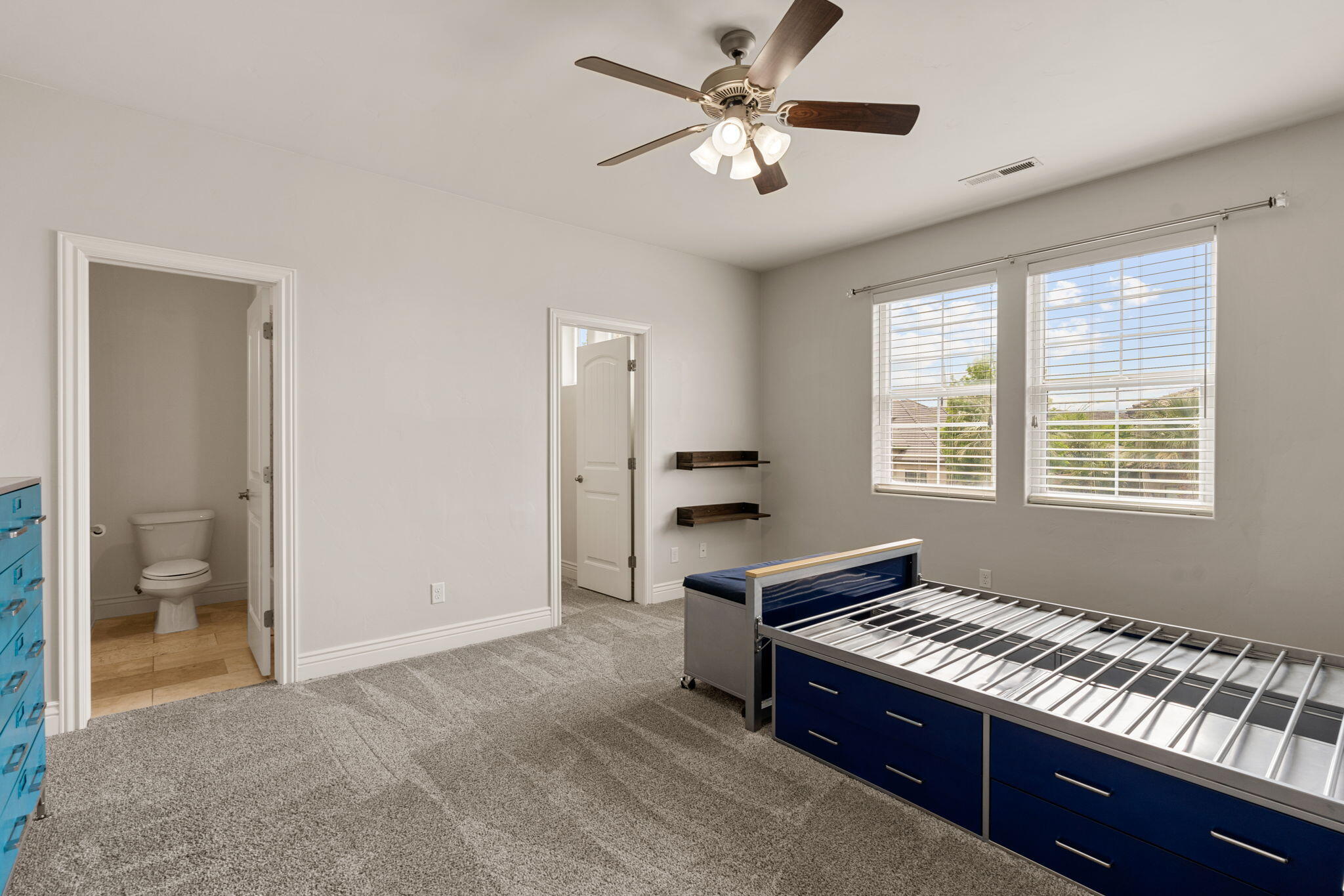 ST GEORGE TOWNSITE - Residential