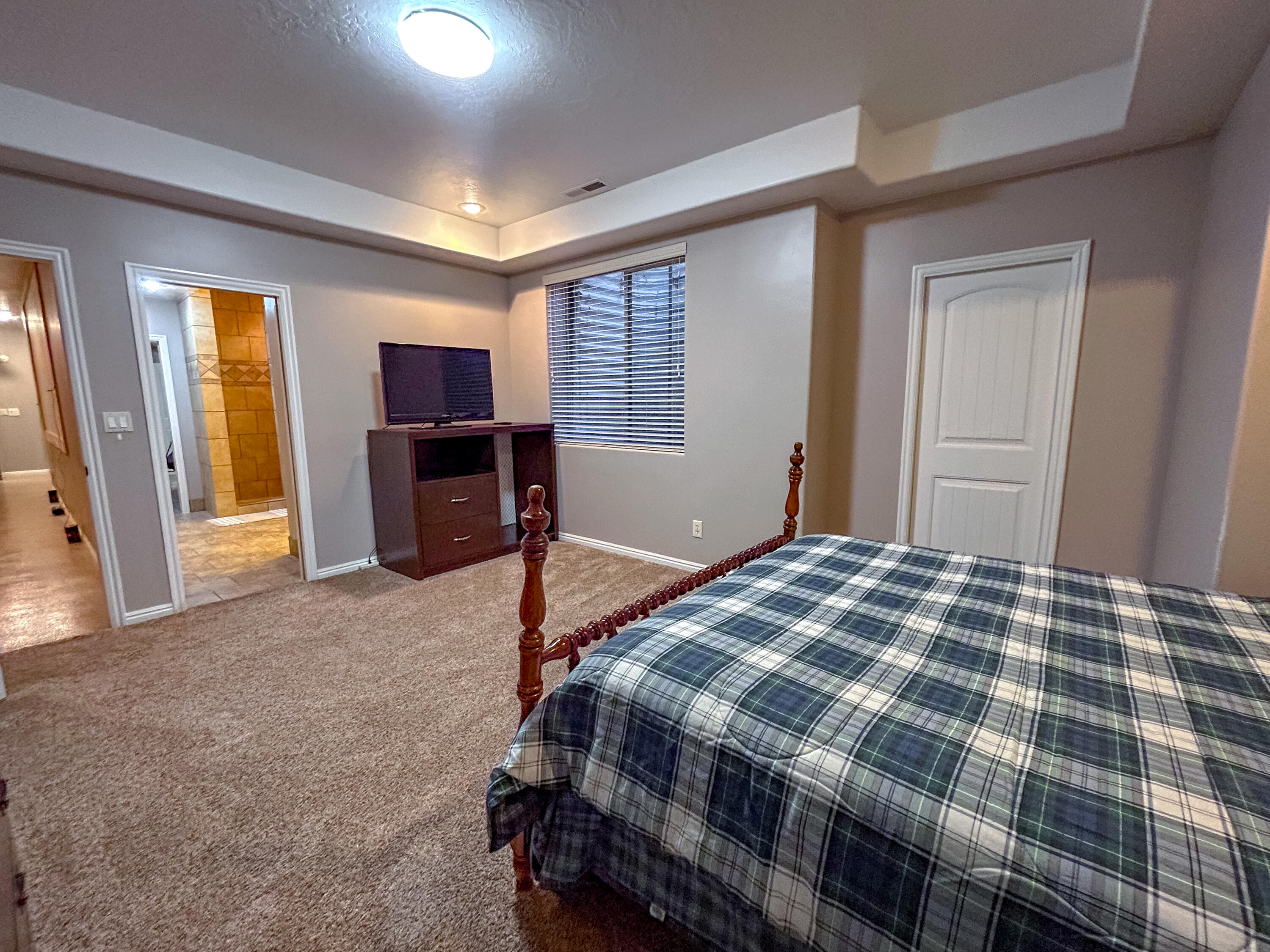 WINCHESTER HILLS - Residential