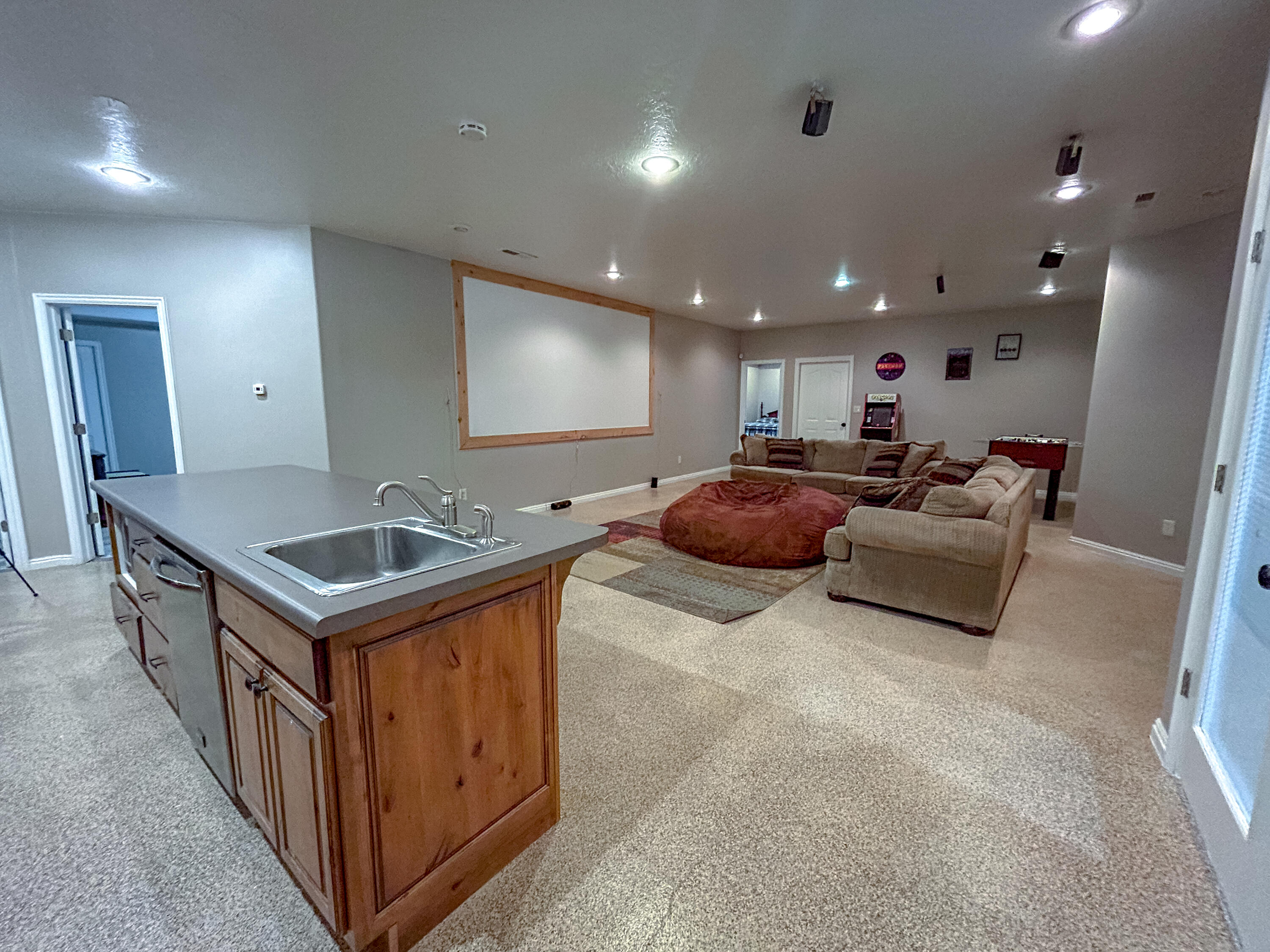 WINCHESTER HILLS - Residential