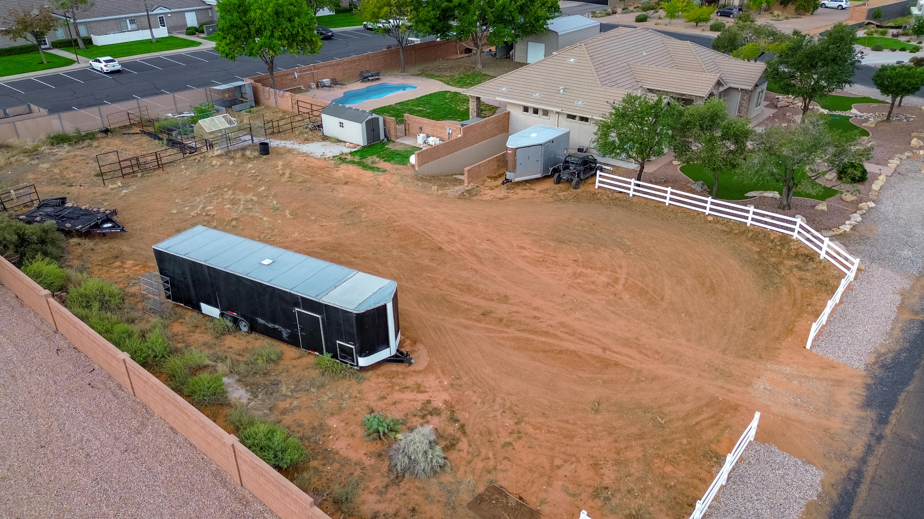 WINCHESTER HILLS - Residential