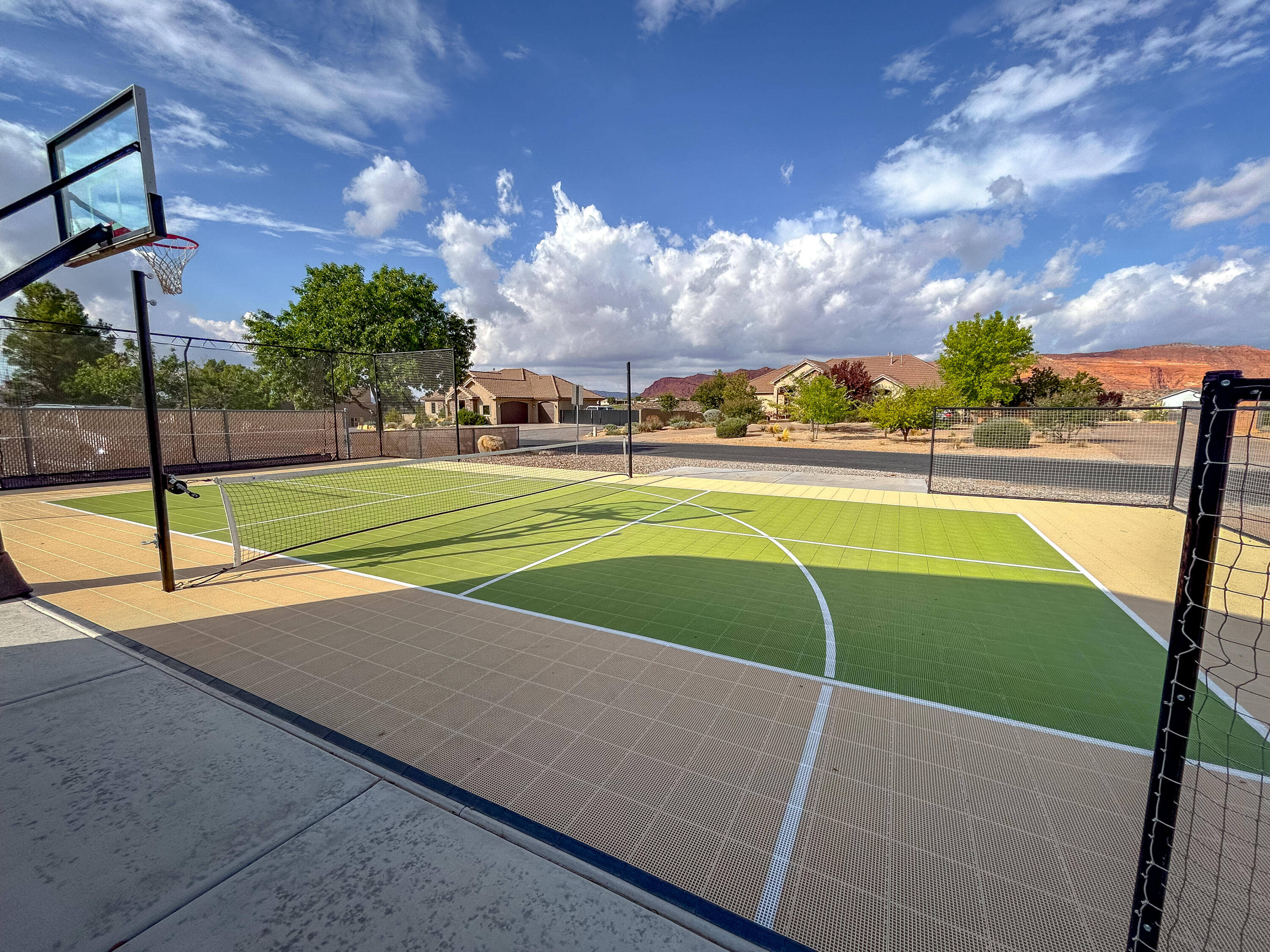 WINCHESTER HILLS - Residential