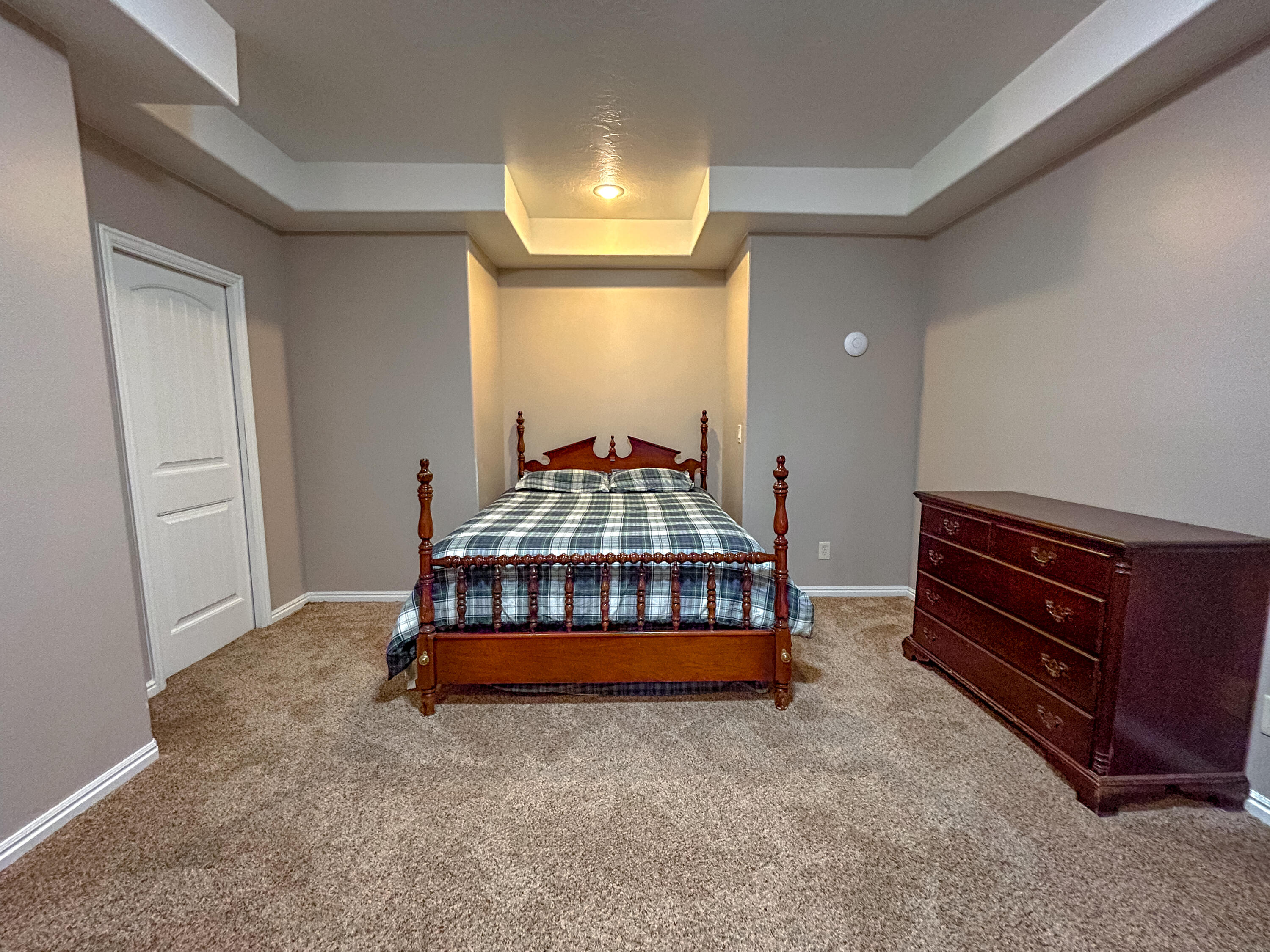 WINCHESTER HILLS - Residential