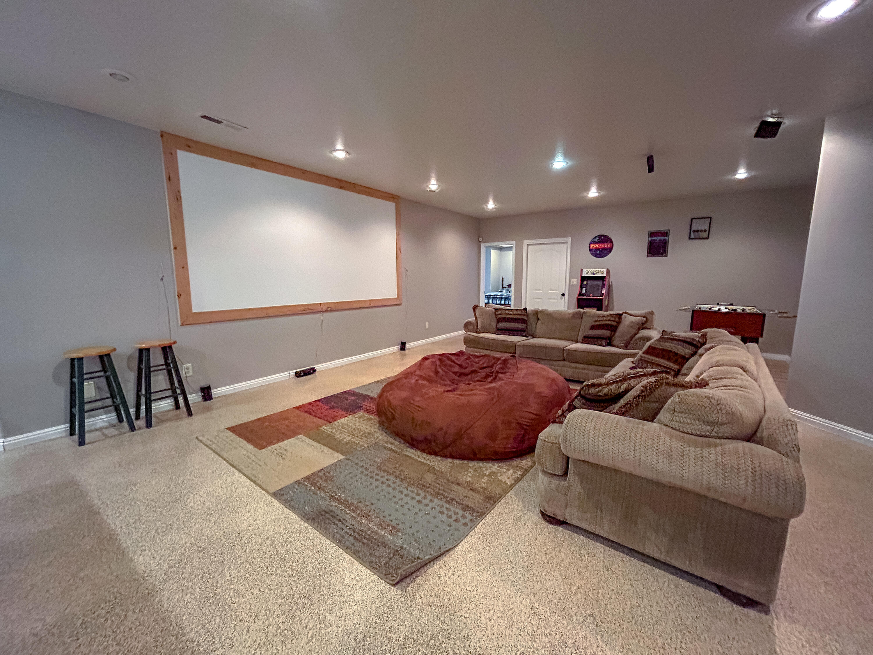 WINCHESTER HILLS - Residential