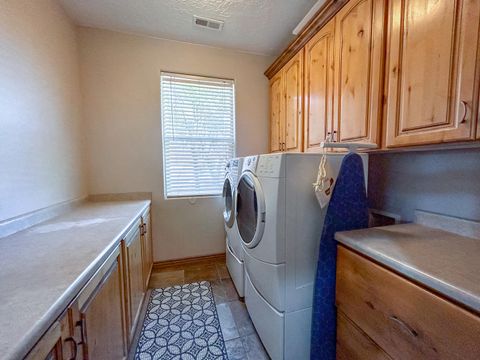 Tiny photo for 1851 W 5400 N, Saint George, UT 84770 (MLS # 25-265615)