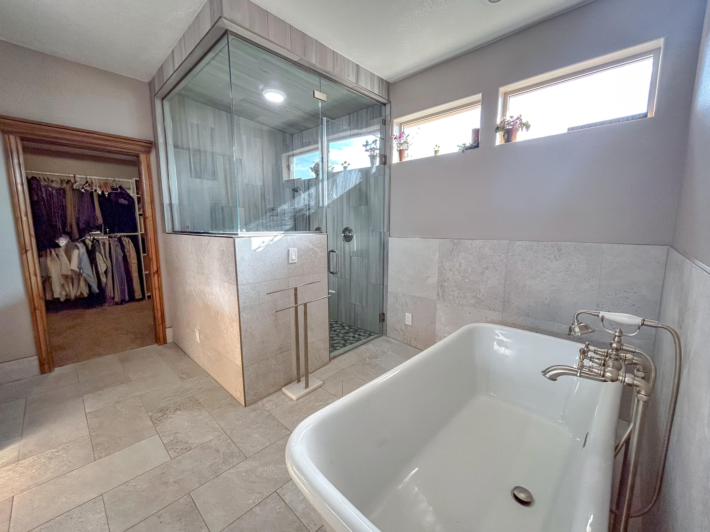 WINCHESTER HILLS - Residential