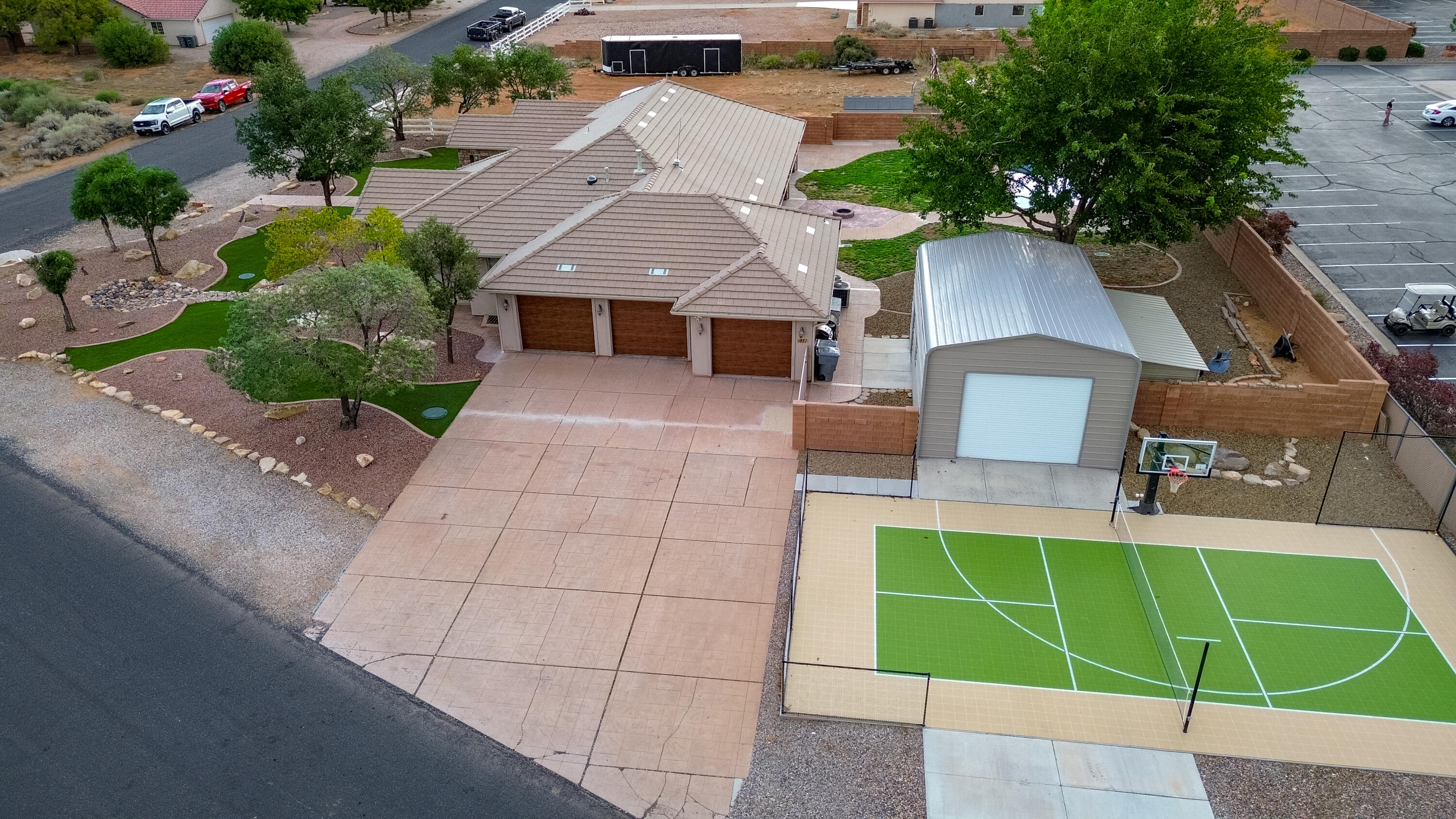 WINCHESTER HILLS - Residential