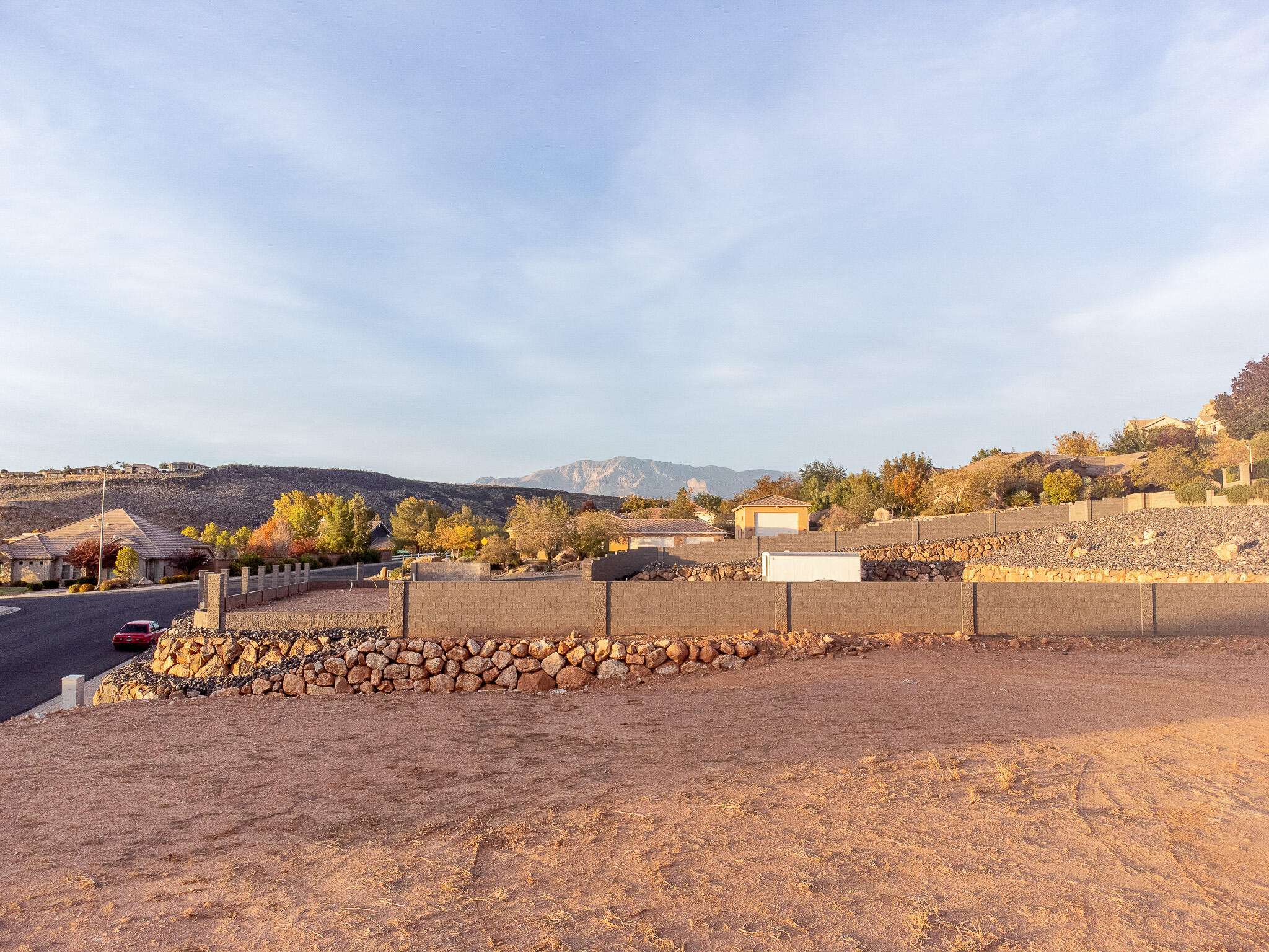 INDIAN KNOLLS - Land