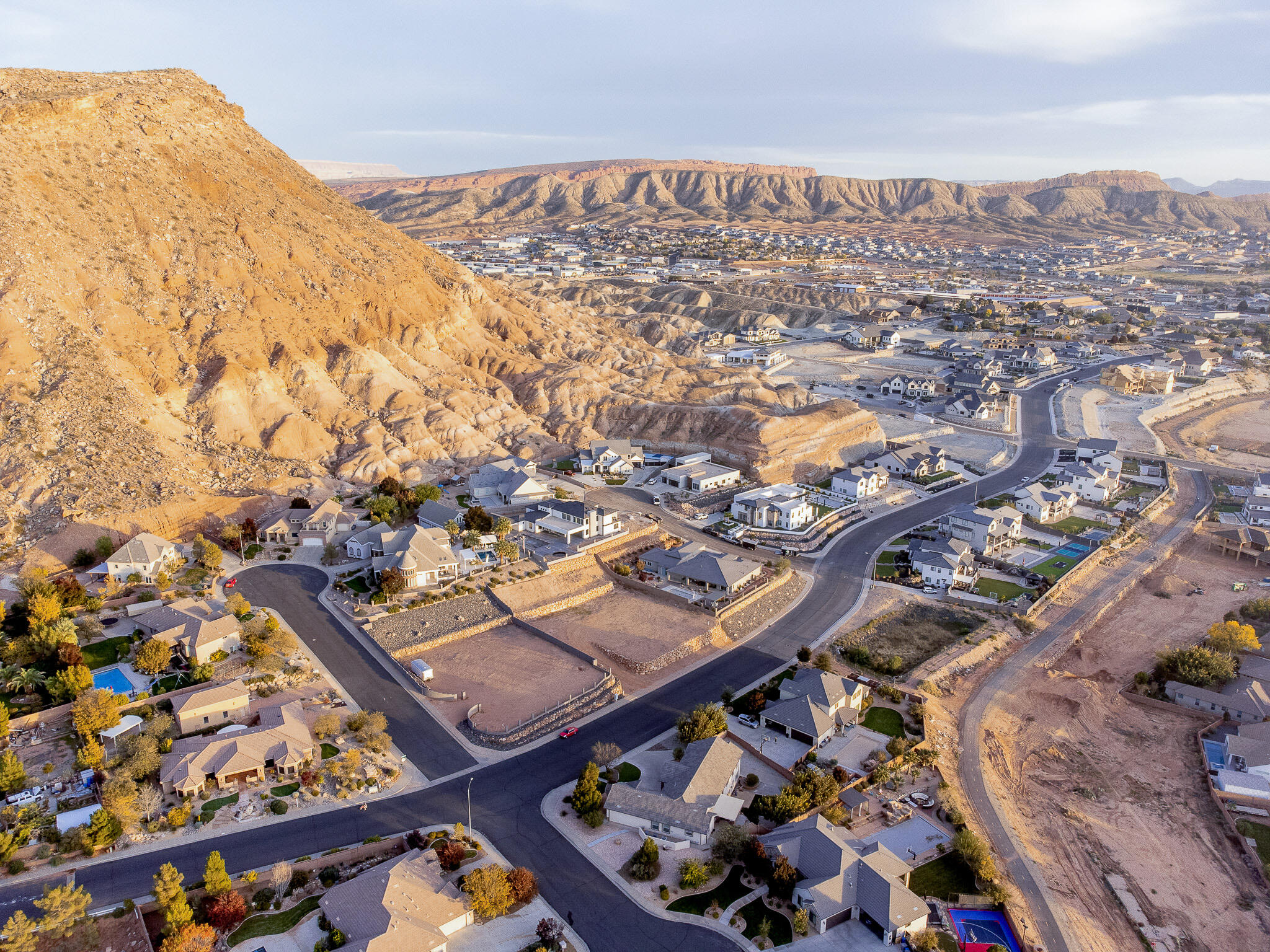 INDIAN KNOLLS - Land