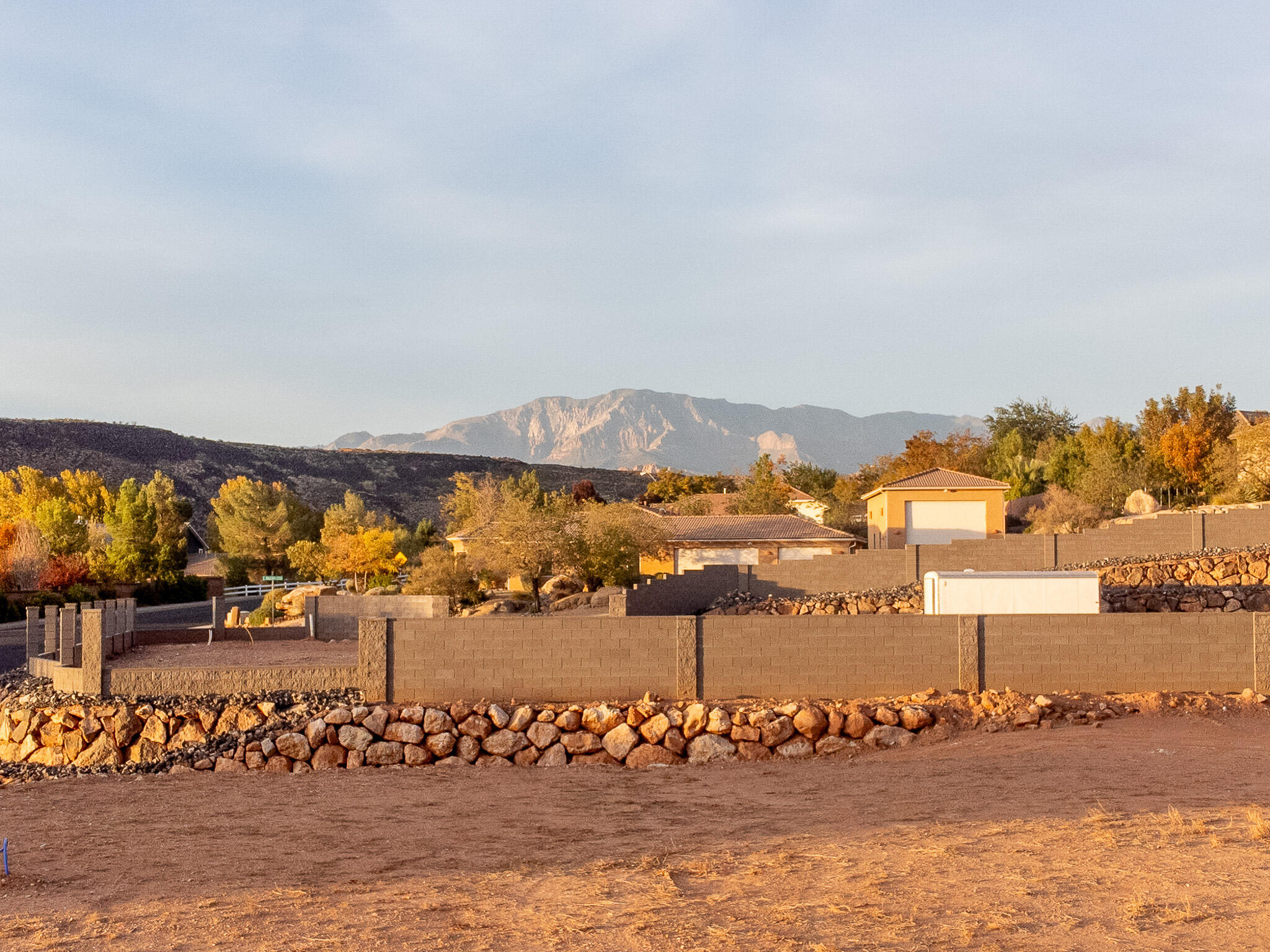 INDIAN KNOLLS - Land