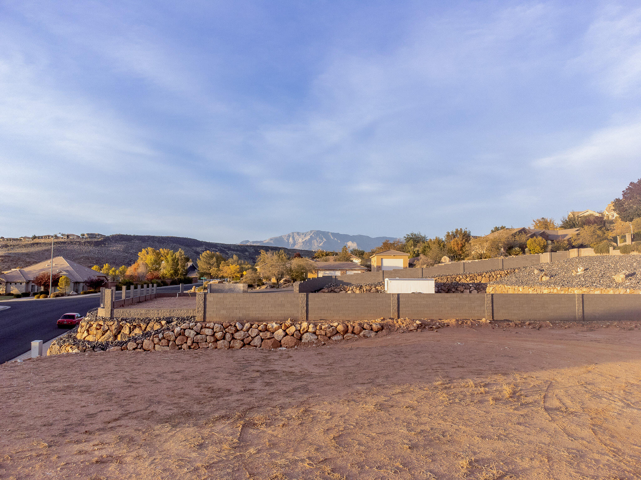 INDIAN KNOLLS - Land