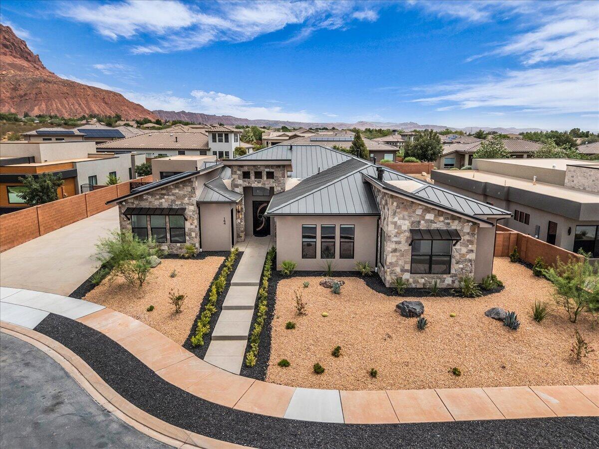 164 N Arrowhead Ln, Ivins, UT, 84738, USA, 4 Bedrooms Bedrooms, ,4 BathroomsBathrooms,Residential,Active,164 N Arrowhead Ln,26-275079