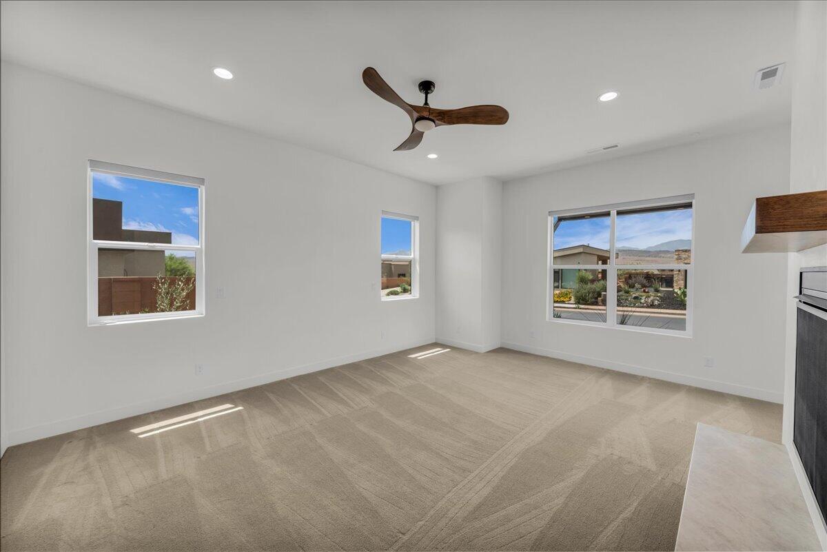 164 N Arrowhead Ln, Ivins, UT, 84738, USA, 4 Bedrooms Bedrooms, ,4 BathroomsBathrooms,Residential,Active,164 N Arrowhead Ln,26-275079