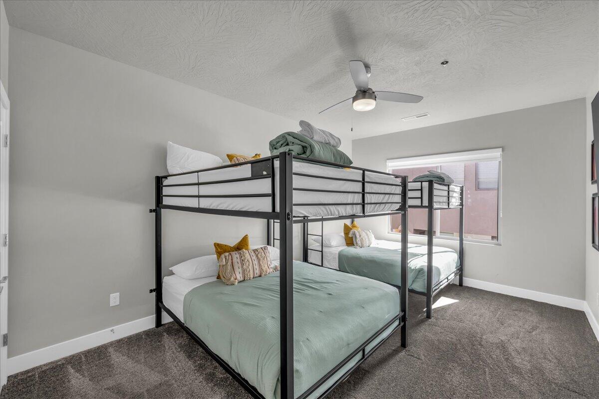 ZION VILLAGE TWHM - Residential