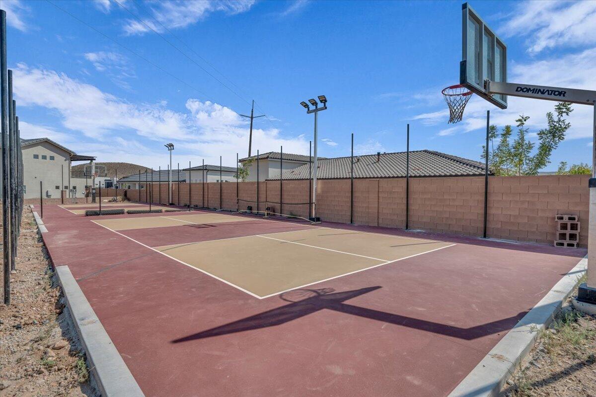 ZION VILLAGE TWHM - Residential