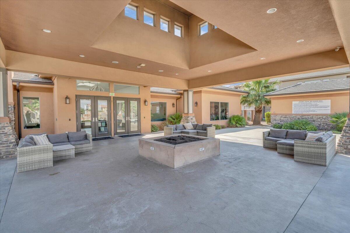 ZION VILLAGE TWHM - Residential