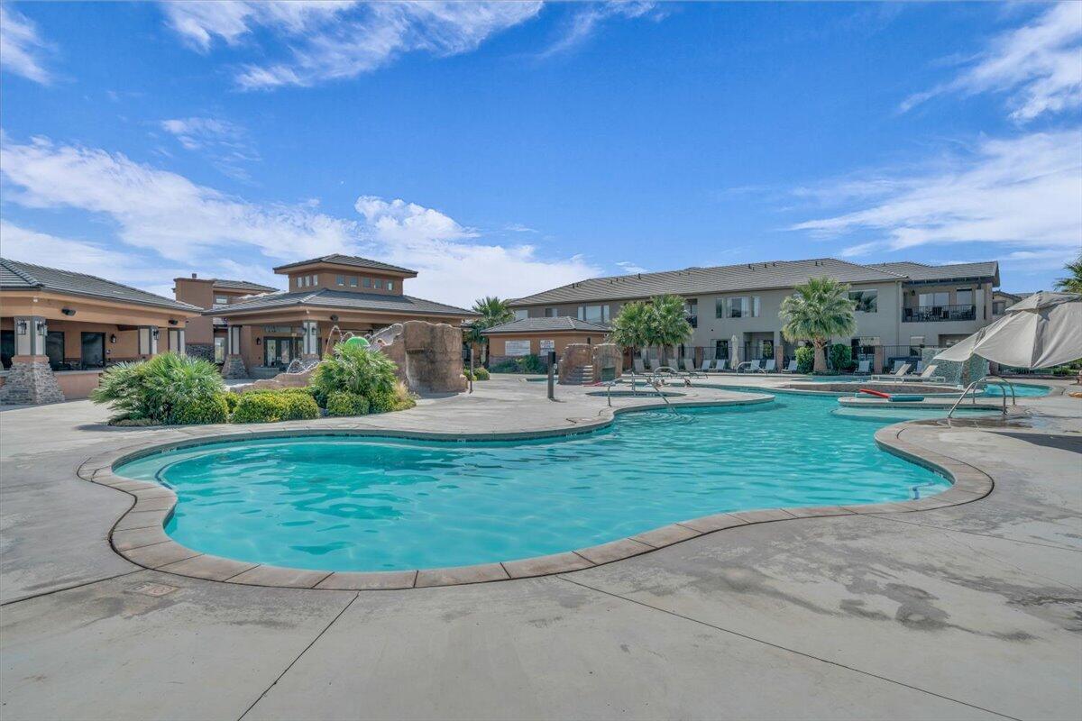 ZION VILLAGE TWHM - Residential