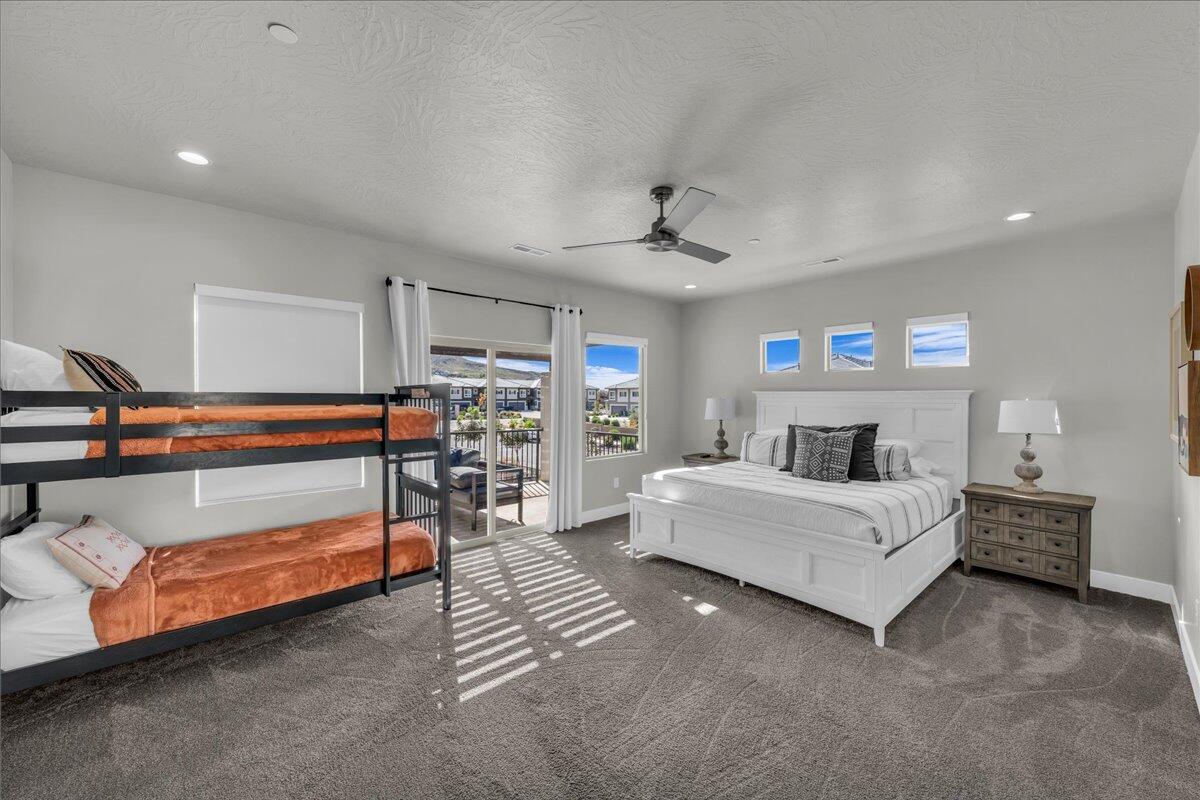 ZION VILLAGE TWHM - Residential