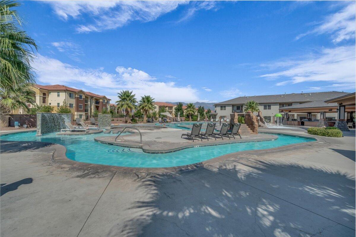 ZION VILLAGE TWHM - Residential