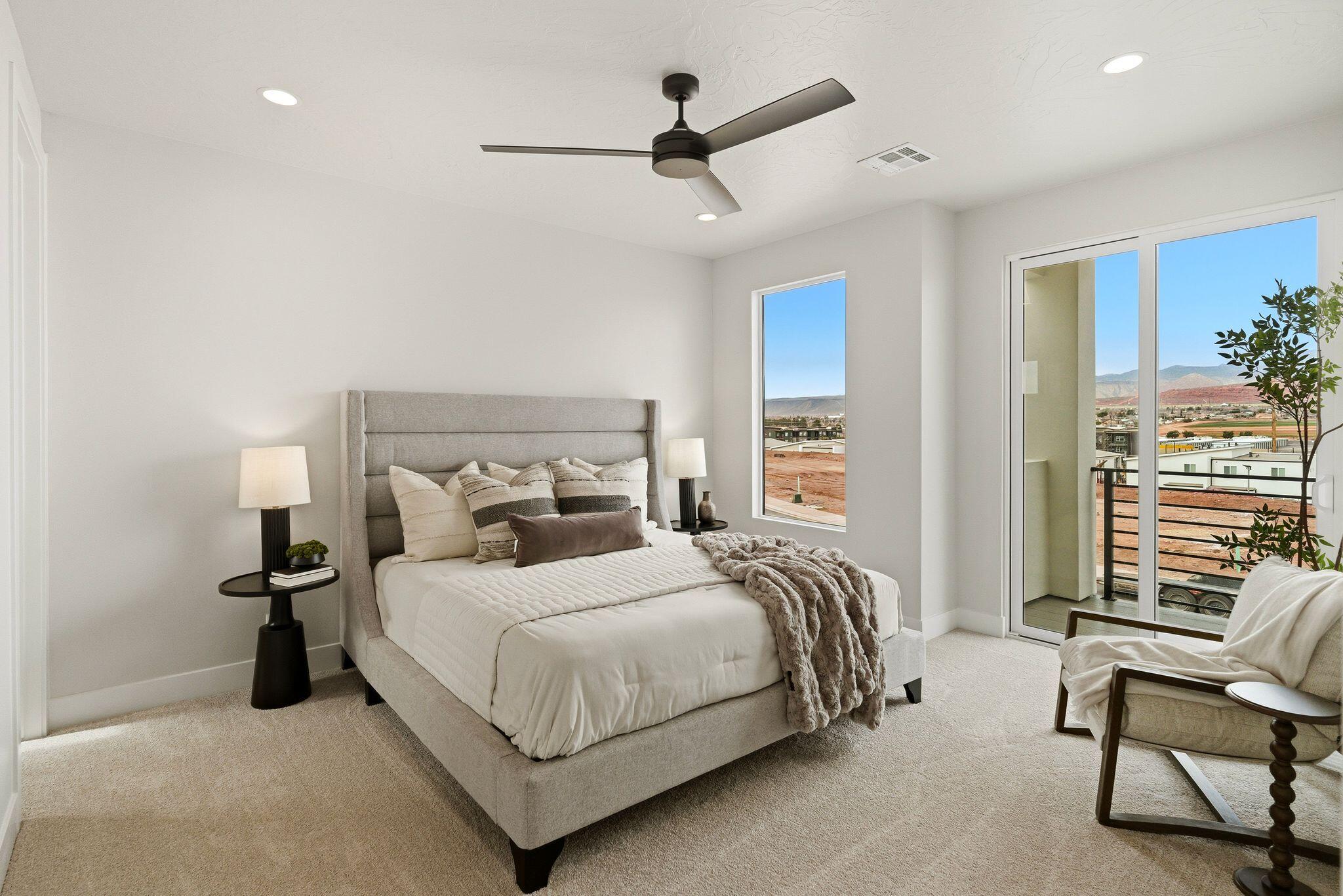 DESERT RIDGE ESTATES - Residential