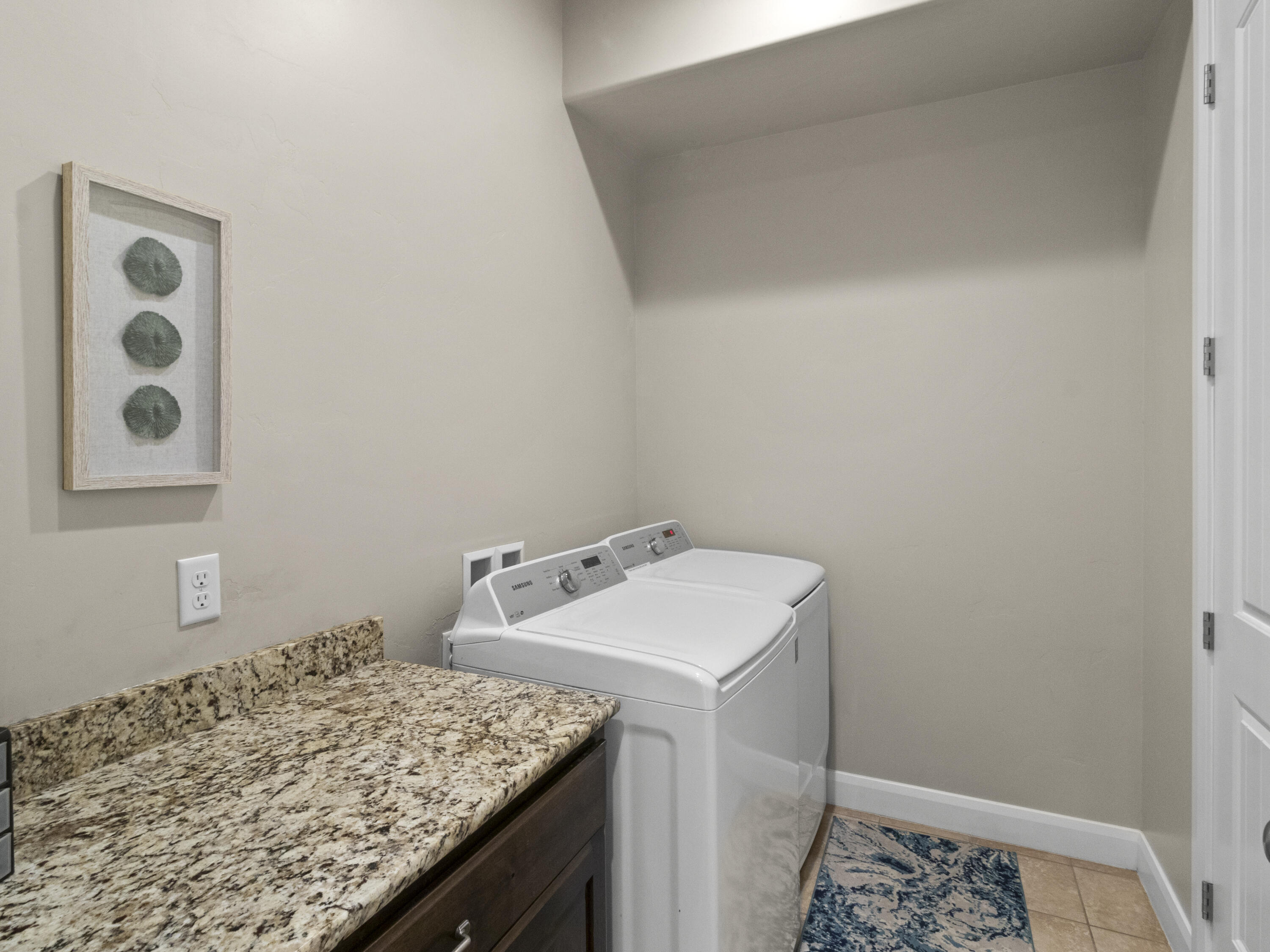 CORAL RIDGE TOWNHOMES - Residential