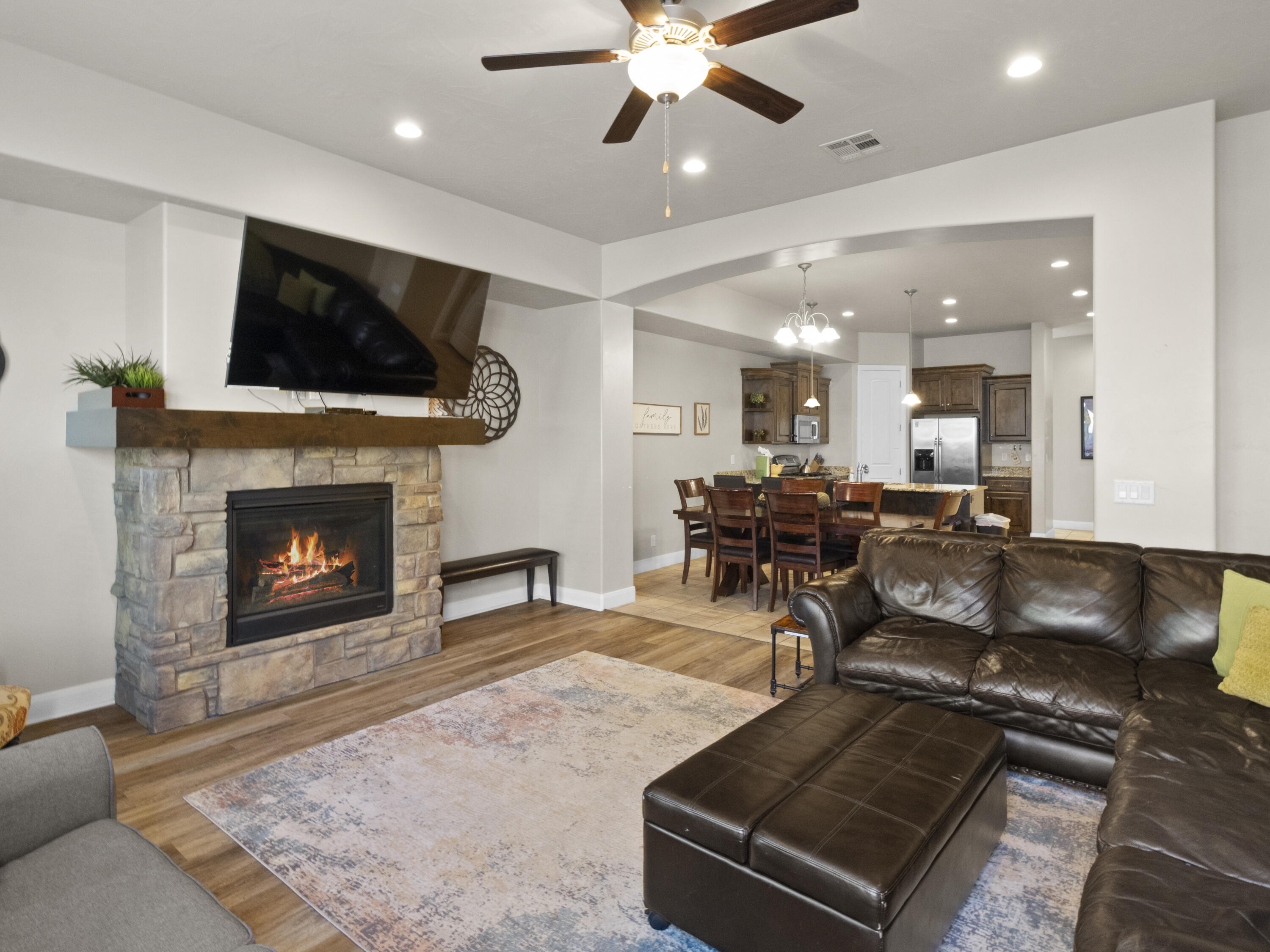 CORAL RIDGE TOWNHOMES - Residential