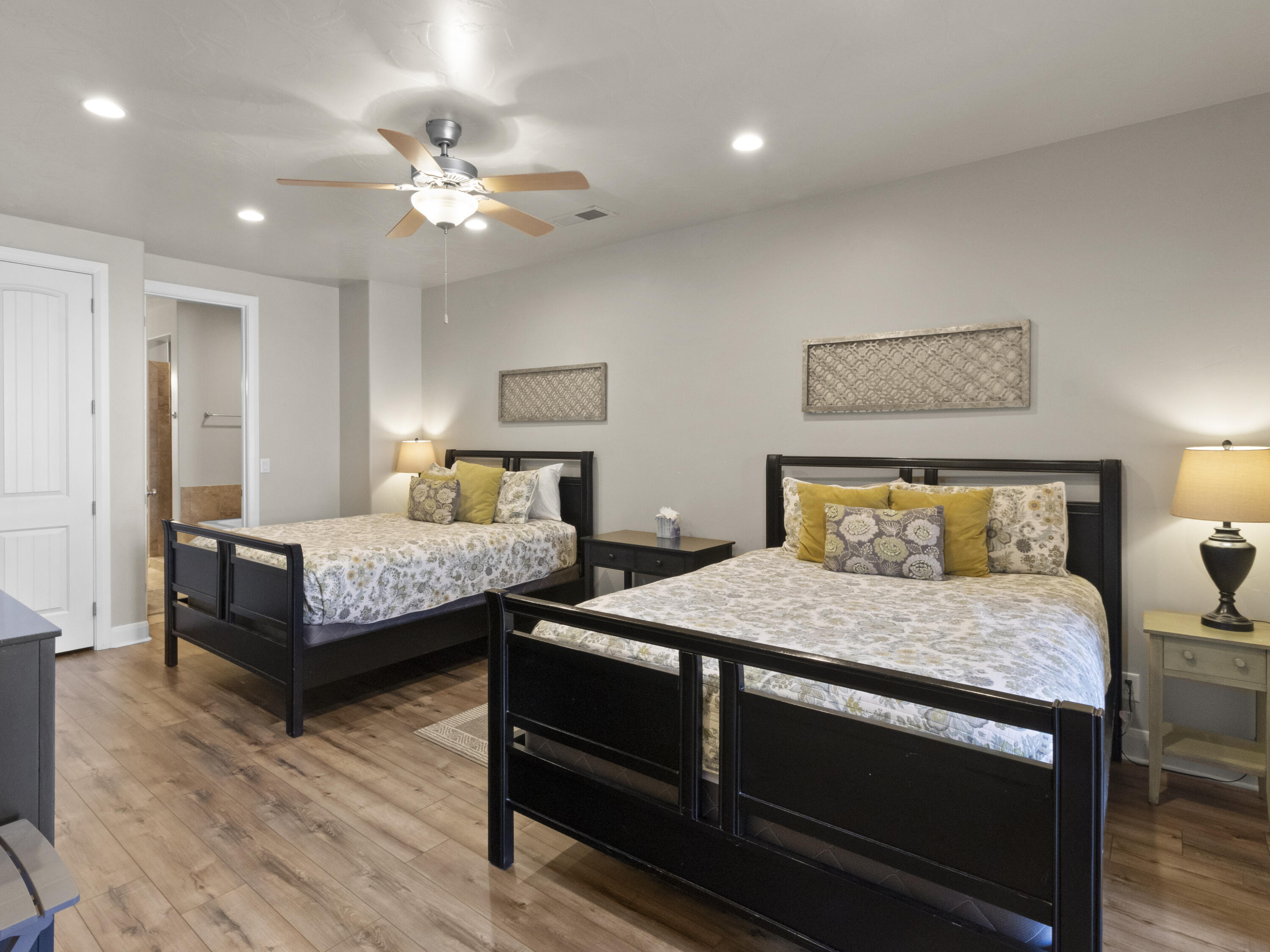 CORAL RIDGE TOWNHOMES - Residential
