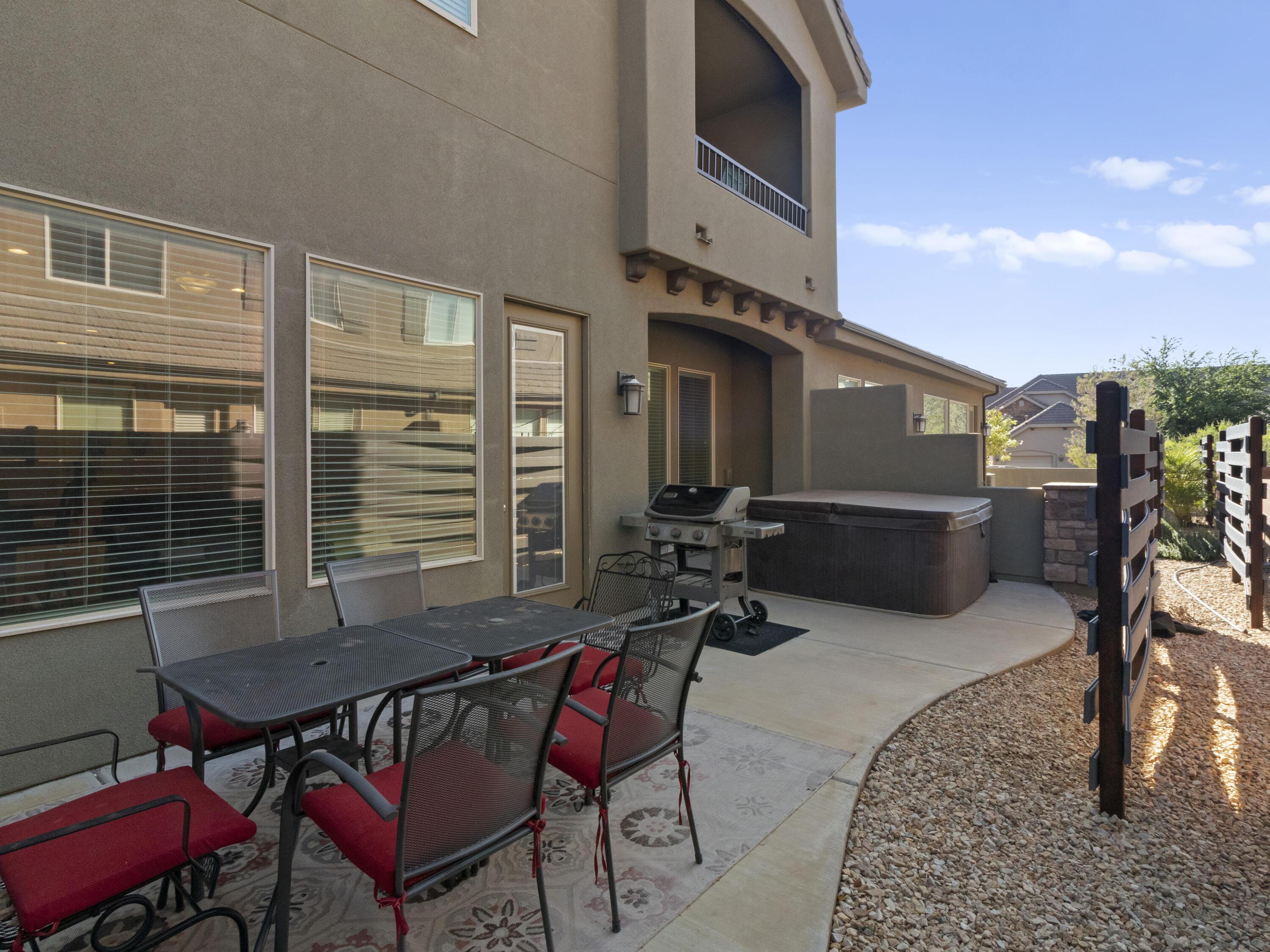 CORAL RIDGE TOWNHOMES - Residential