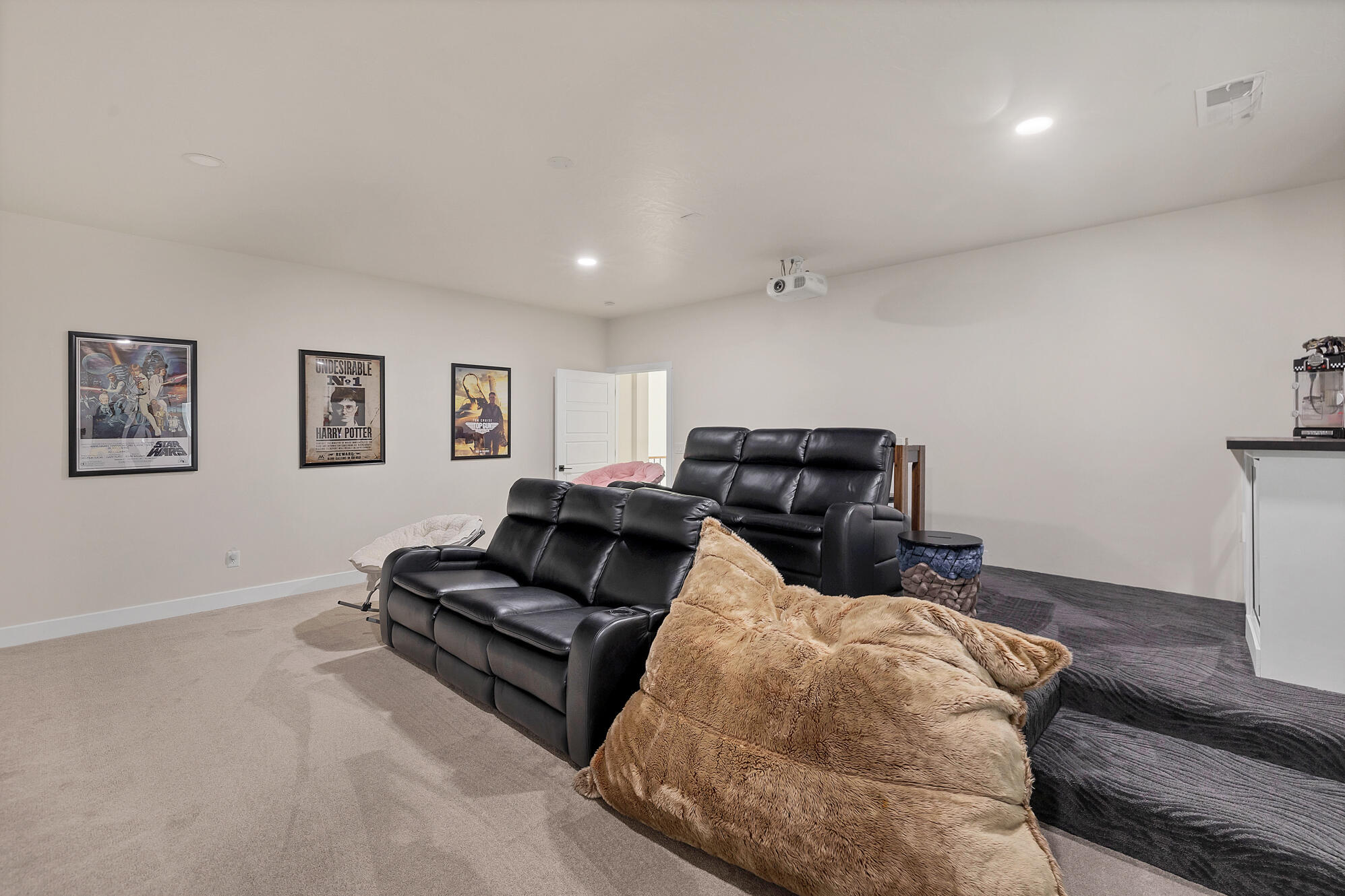 SHOOTING STAR - Residential