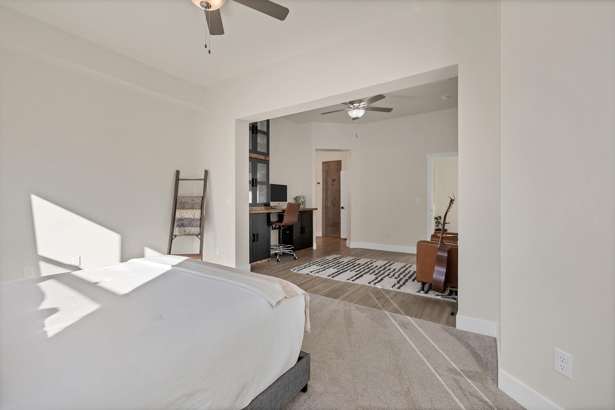 SHOOTING STAR - Residential