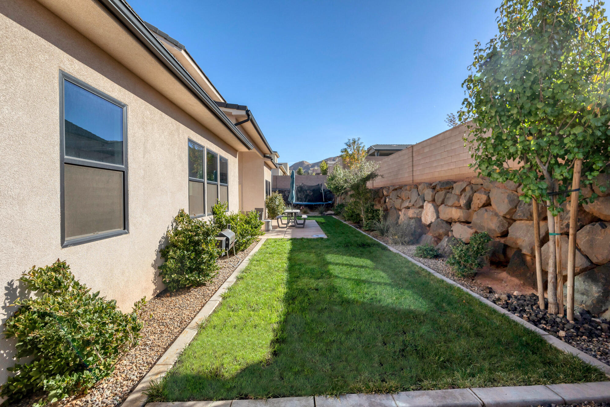 SHOOTING STAR - Residential