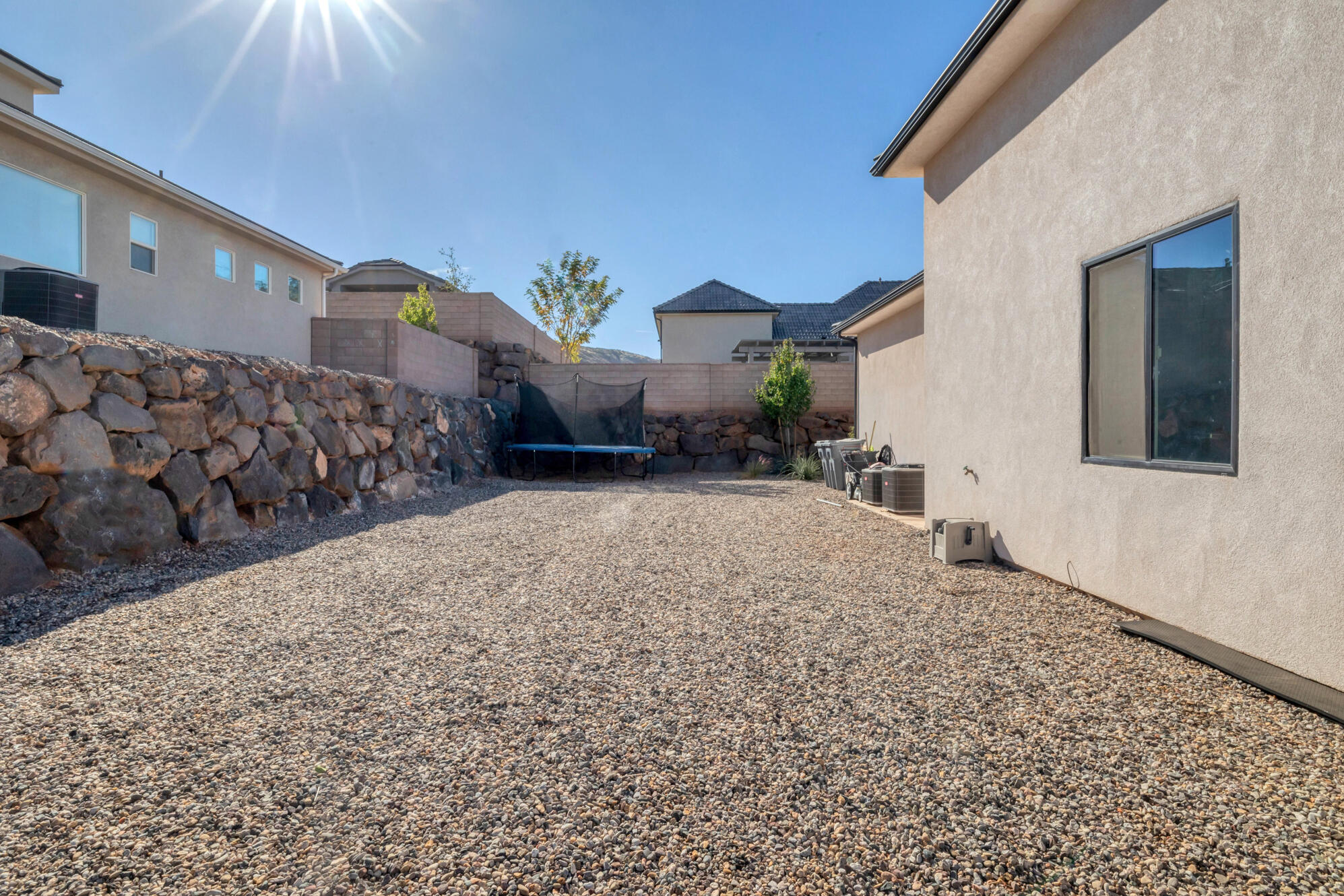 SHOOTING STAR - Residential