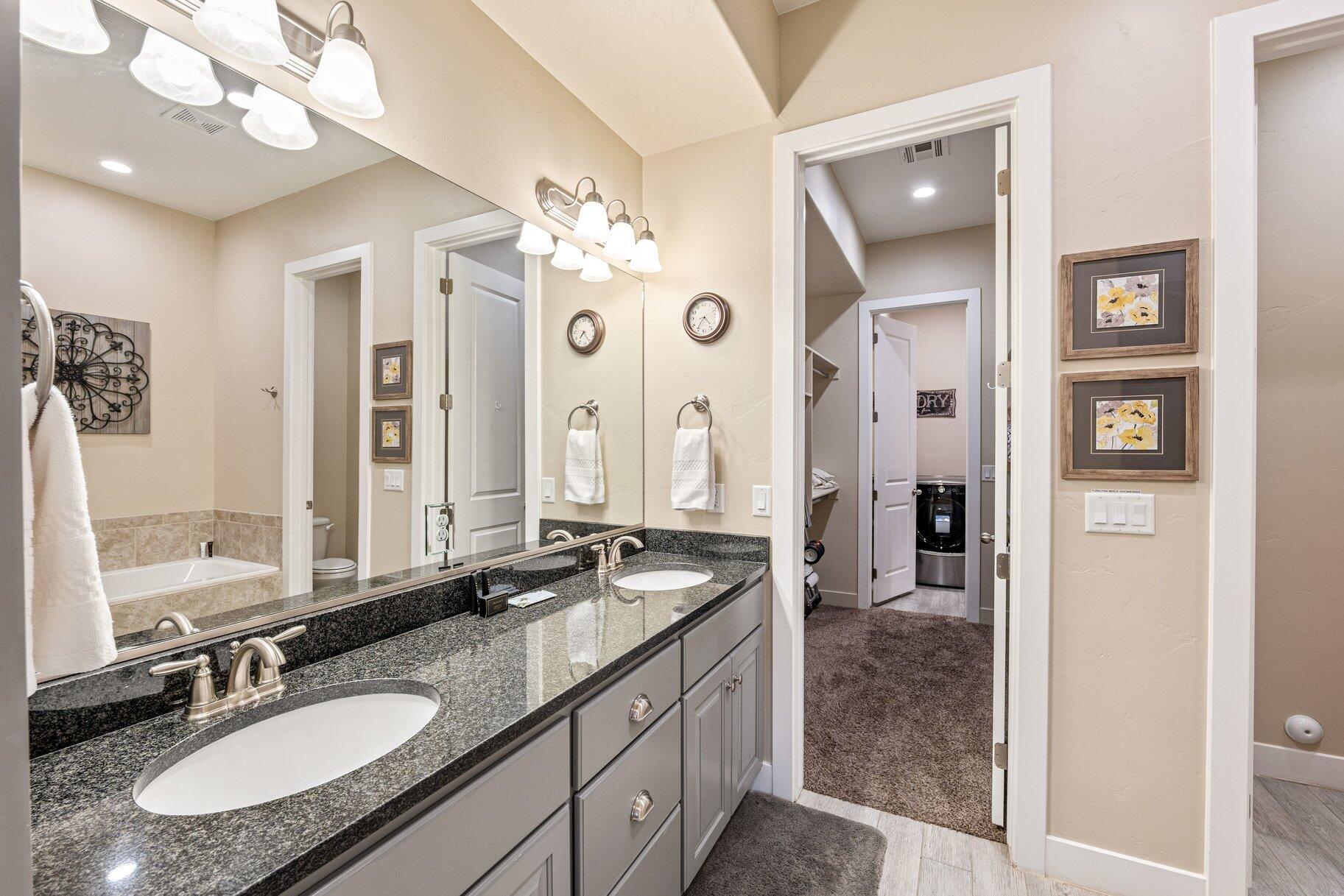 CORAL RIDGE TOWNHOMES - Residential