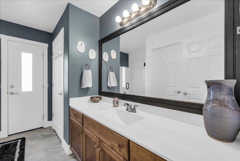 Tiny photo for 1095 E 3685 S, Washington, UT 84780 (MLS # 26-274799)
