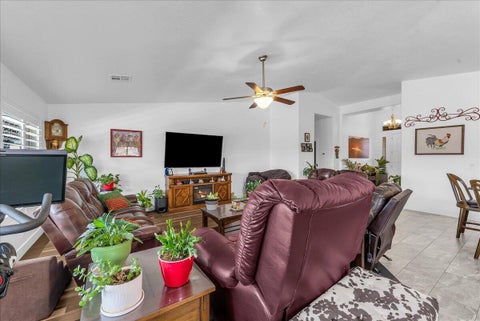 Tiny photo for 1095 E 3685 S, Washington, UT 84780 (MLS # 26-274799)