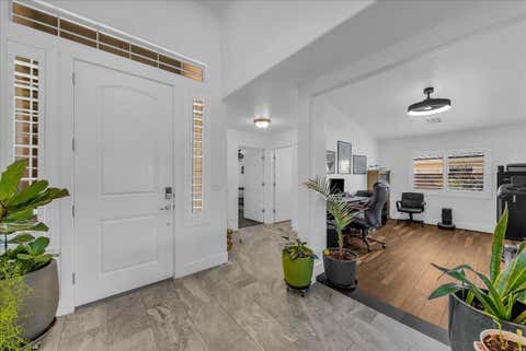 Tiny photo for 1095 E 3685 S, Washington, UT 84780 (MLS # 26-274799)