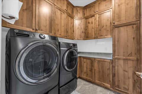 Tiny photo for 1095 E 3685 S, Washington, UT 84780 (MLS # 26-274799)