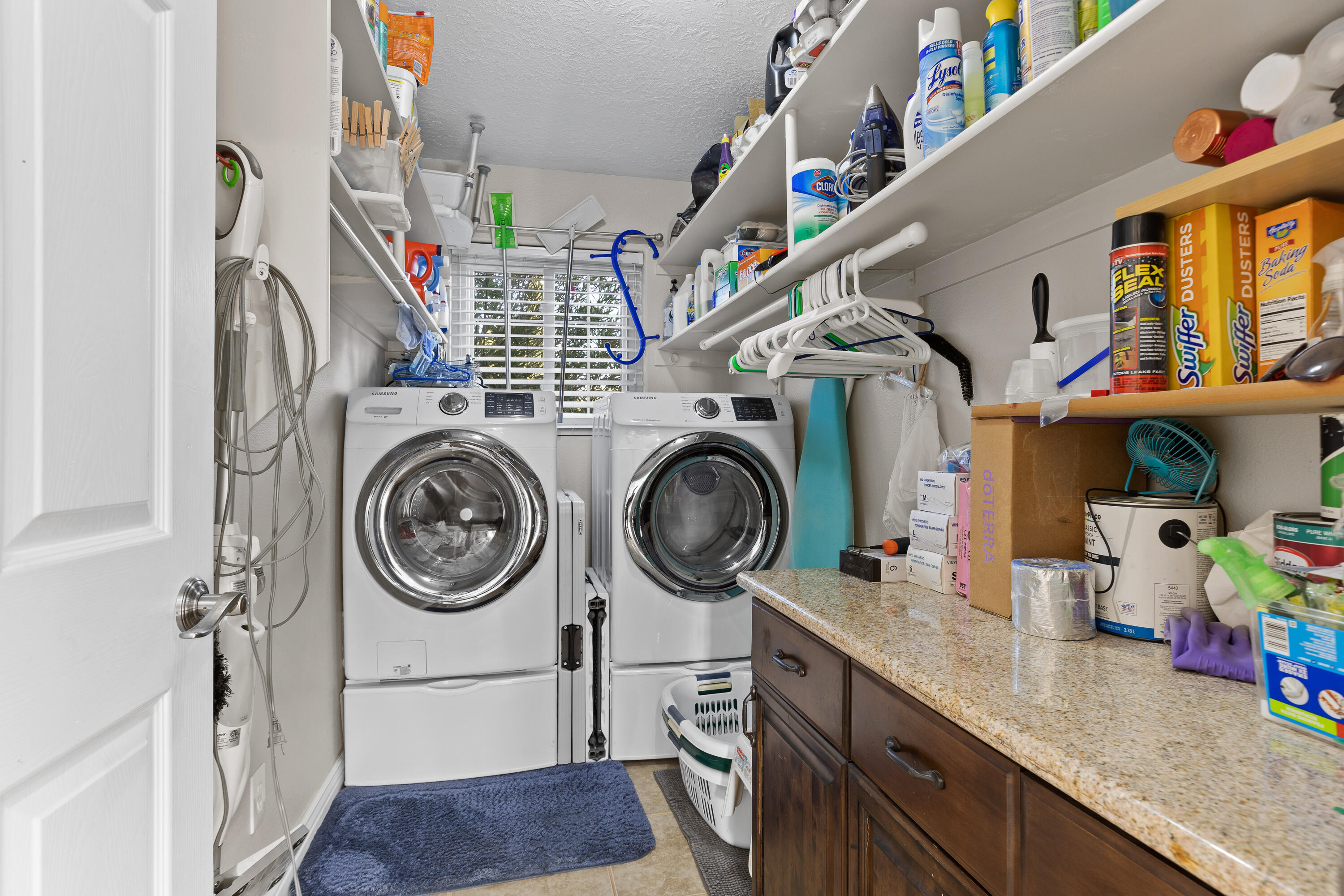 HURRICANE TOWNSITE - Residential