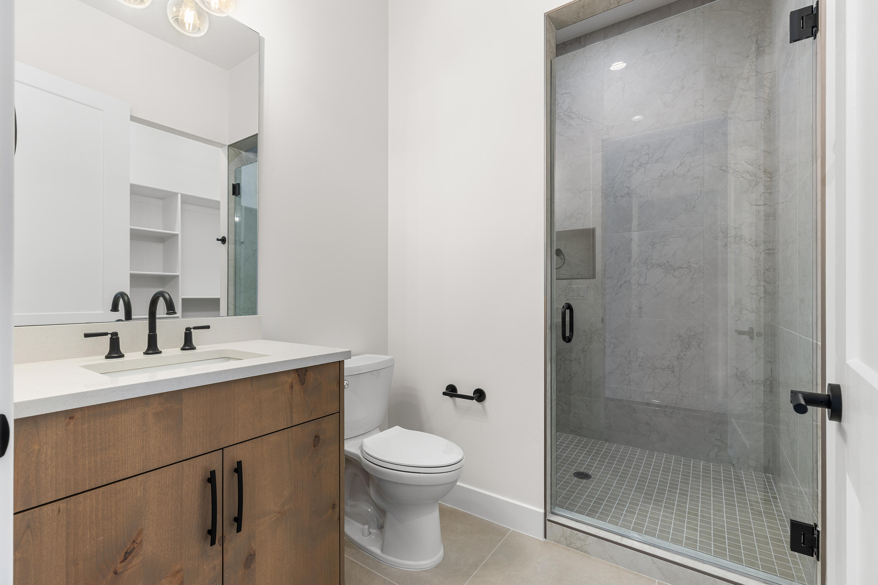 FALCON RIDGE - Residential